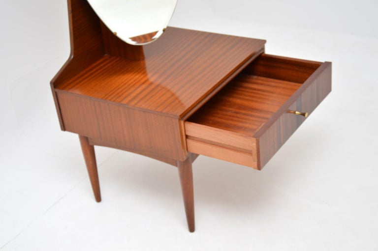 1960's Dressing Table by Robert Heritage For Sale 3