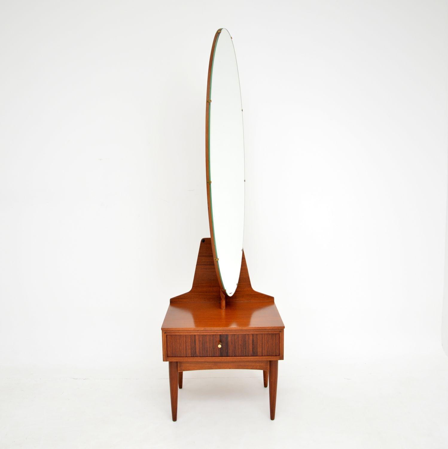Mid-Century Modern 1960's Dressing Table by Robert Heritage