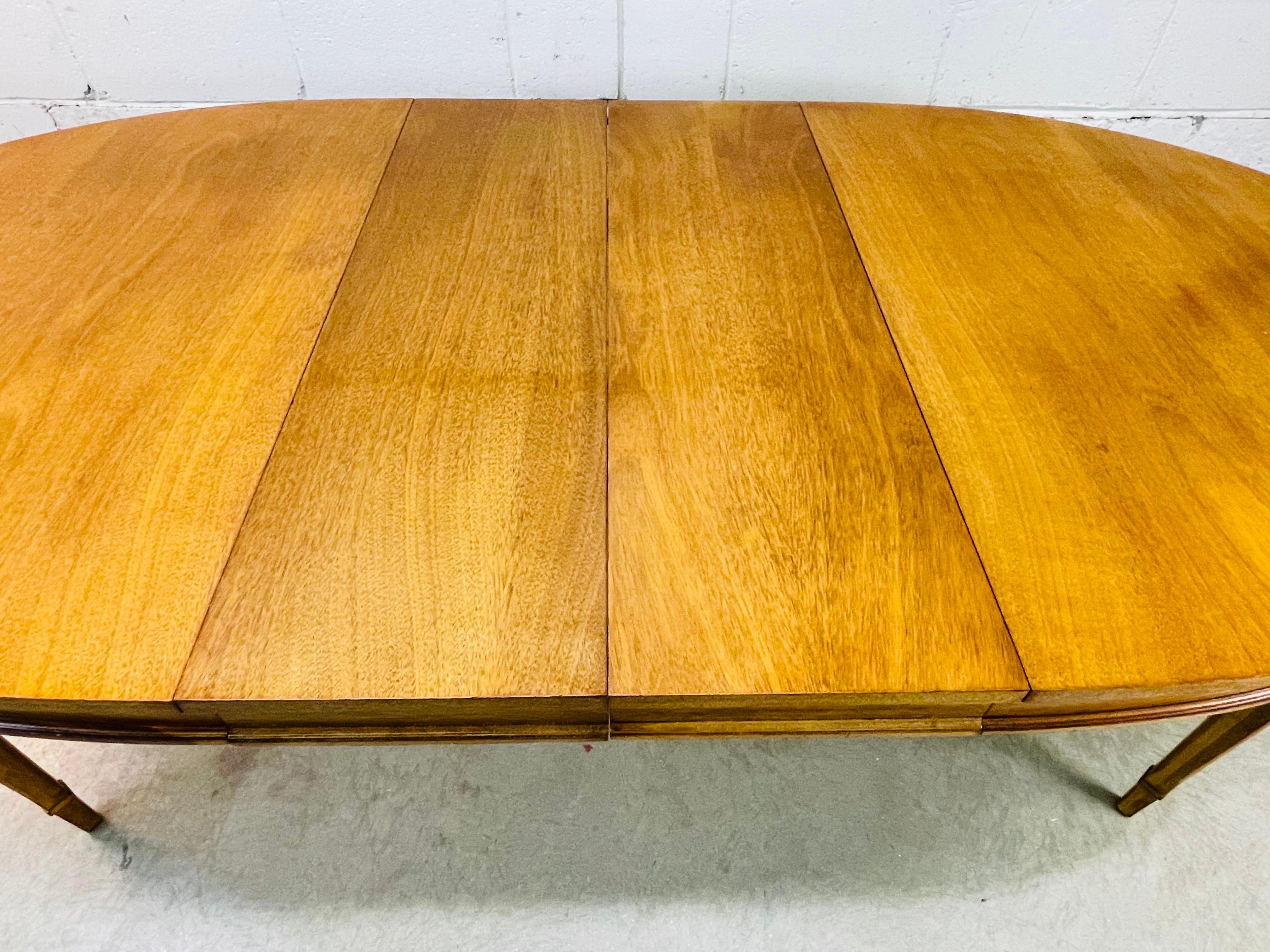 1960s Drexel Oval Mahogany Dining Room Table For Sale 5