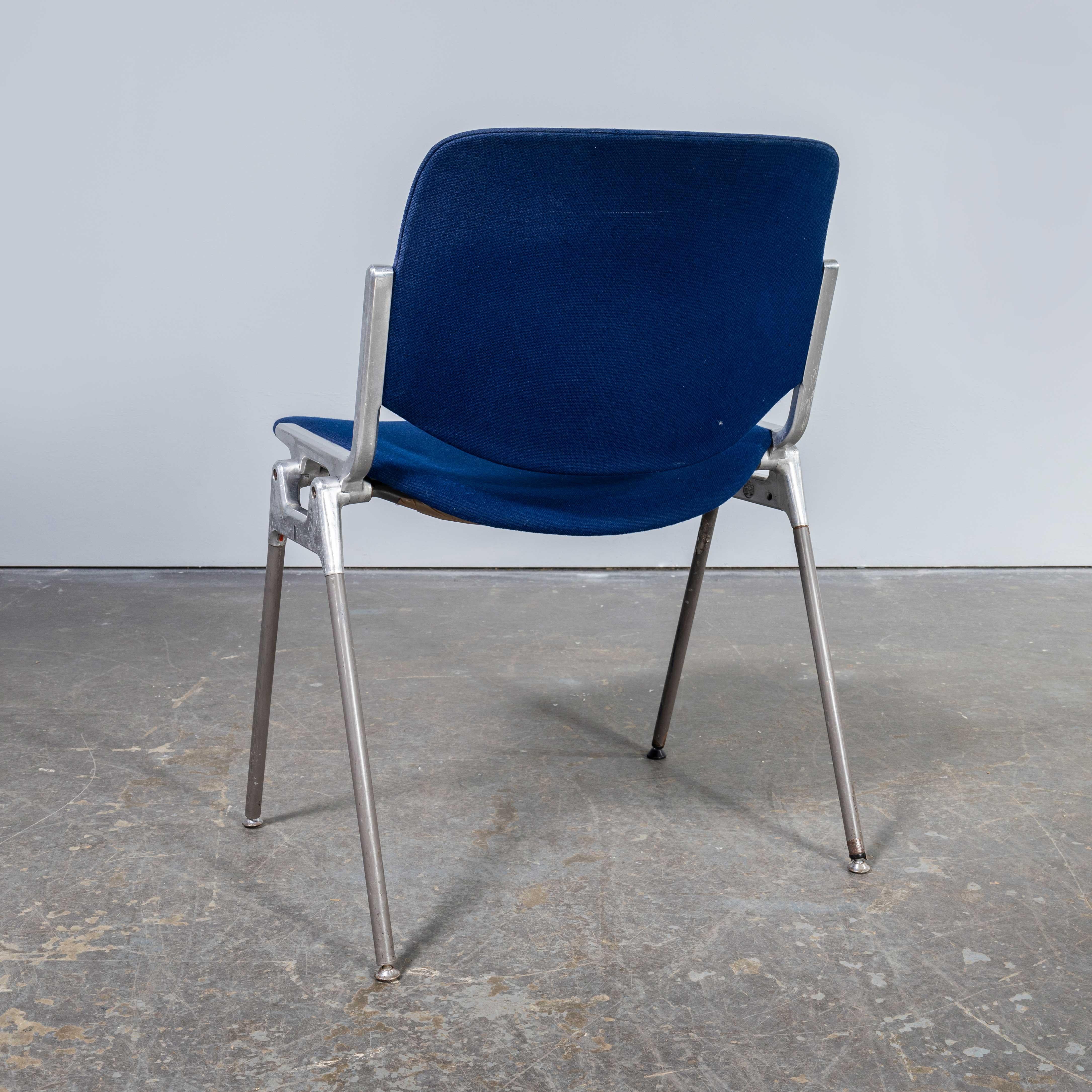 1960's DSC 106 Silla de Comedor Tapizada Castelli - Buena Cantidad Disponible en venta 1