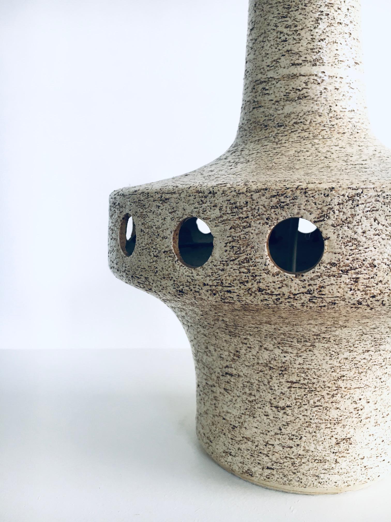1960's Dutch Design Studio Art Pottery Tischlampe im Angebot 4
