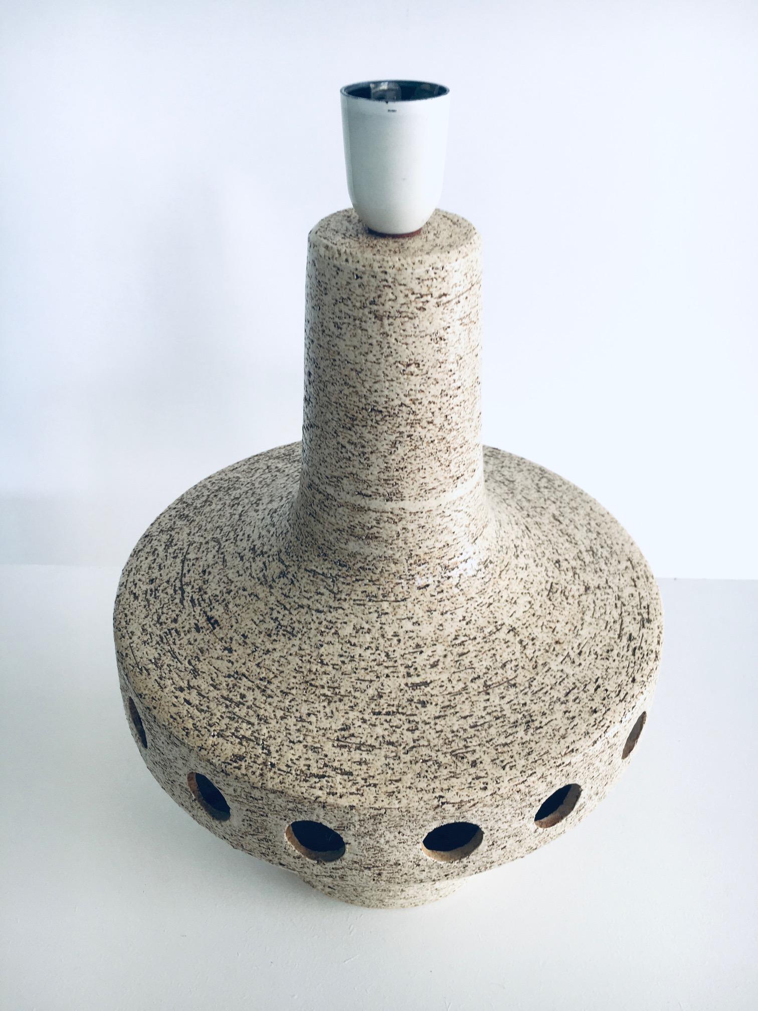 1960's Dutch Design Studio Art Pottery Tischlampe im Angebot 5