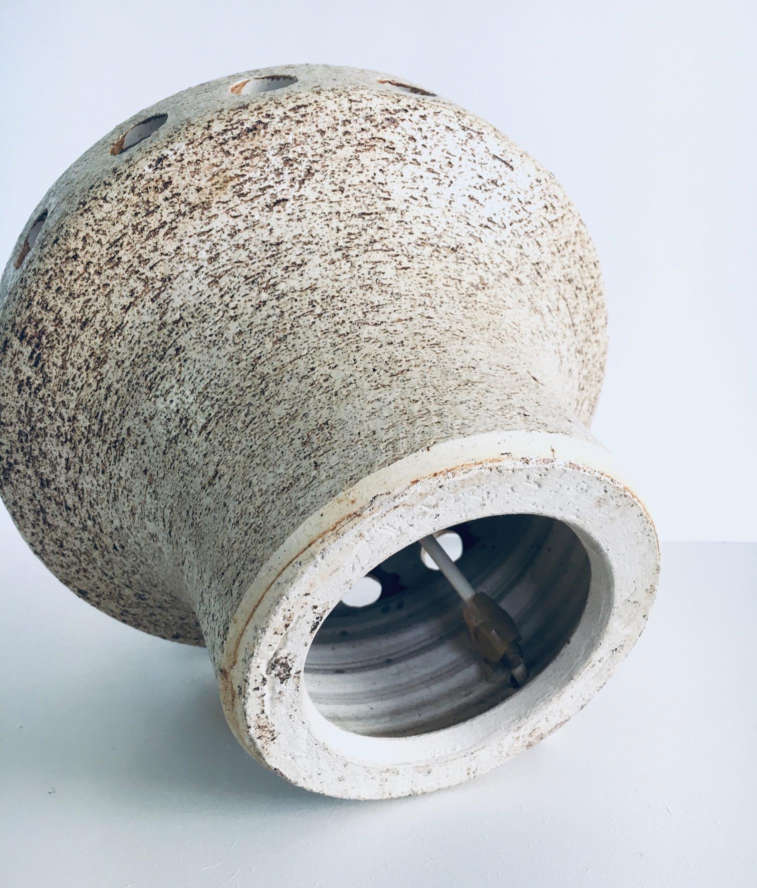 1960's Dutch Design Studio Art Pottery Tischlampe im Angebot 7