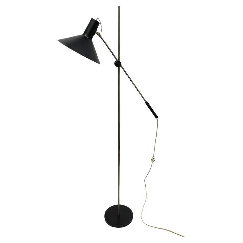 Niederländische Stehlampe aus den 1960er Jahren von J.J.M. Hoogervorst für Anvia im Angebot