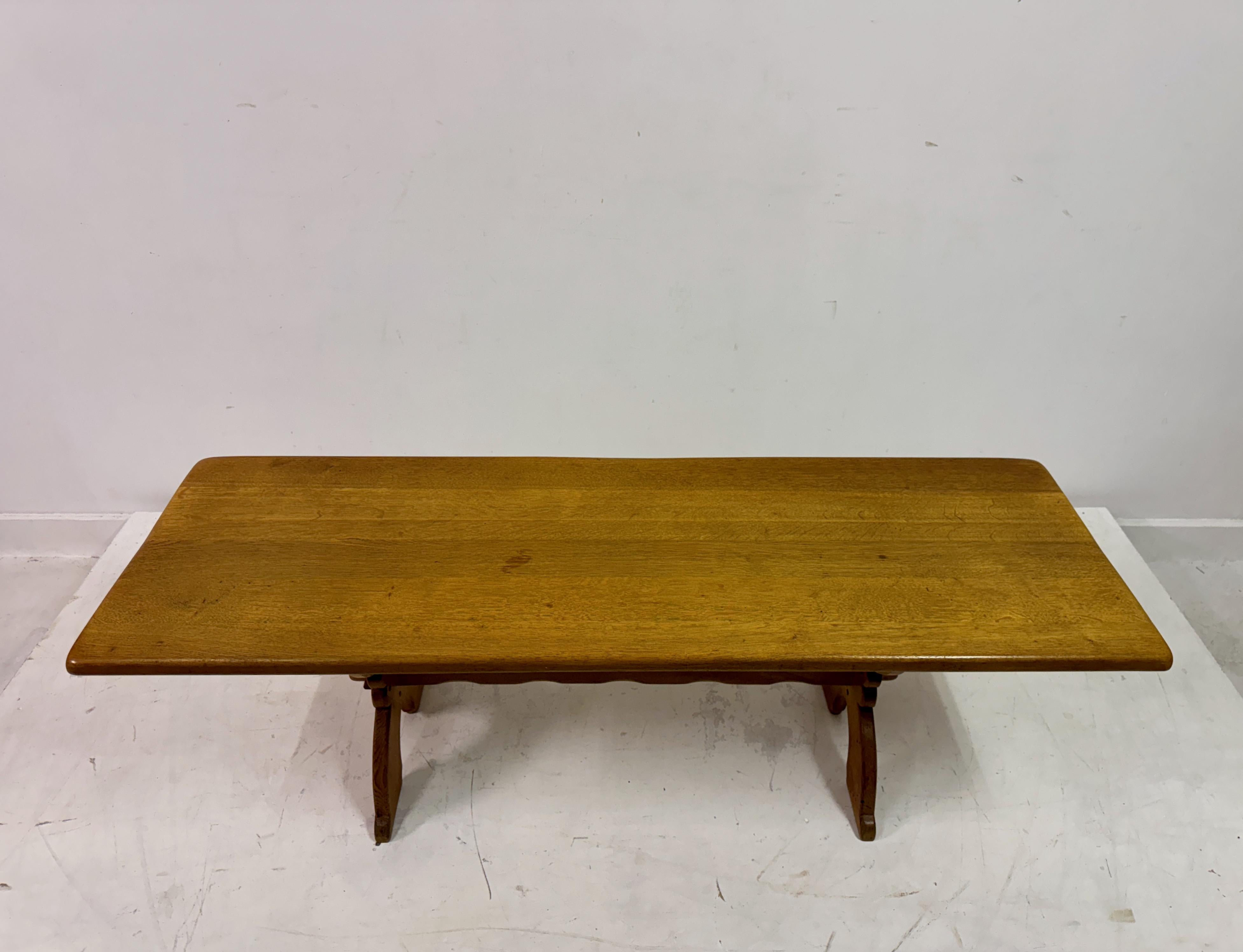 Néerlandais Table basse en chêne hollandais des années 1960 en vente