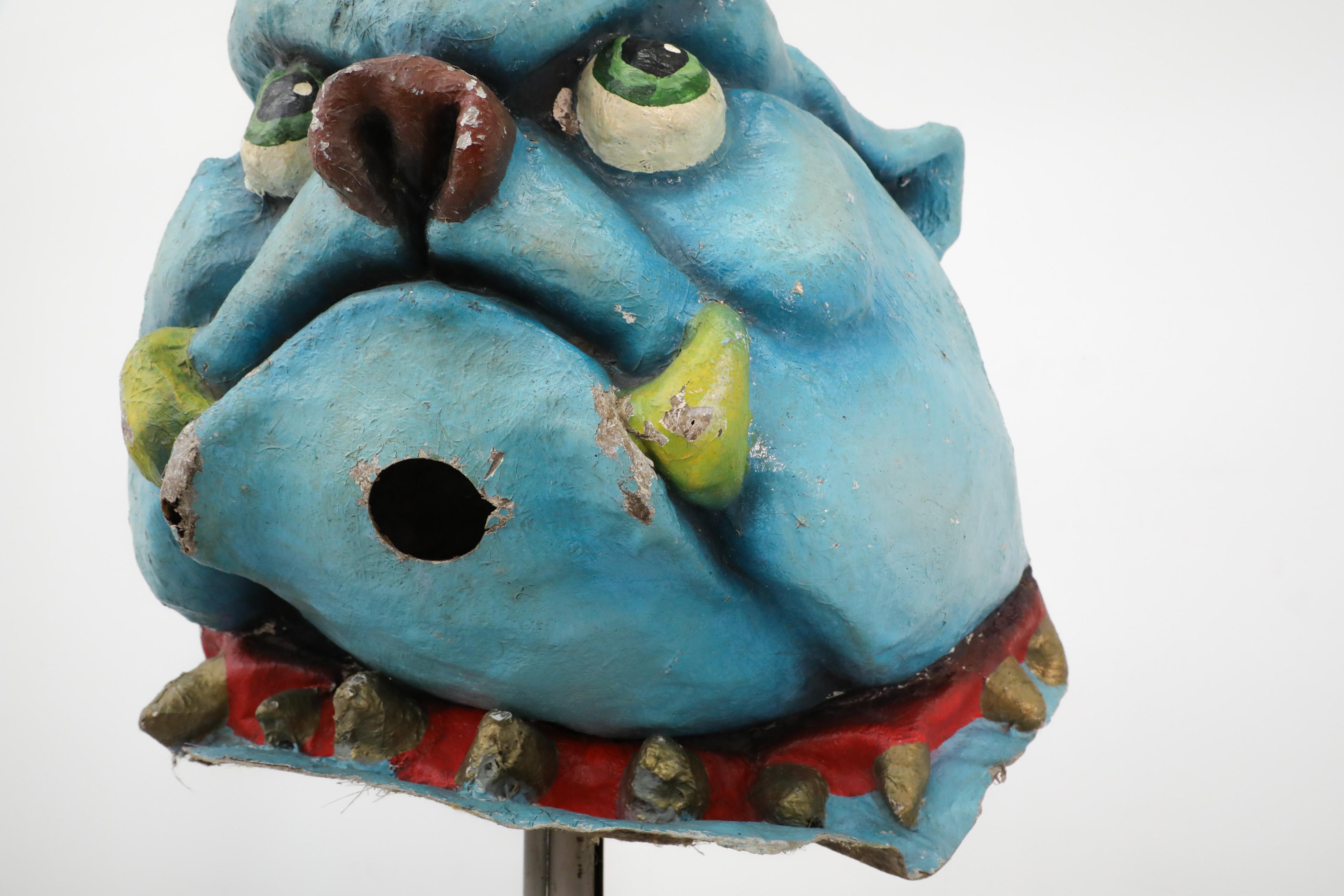 Dipinto a mano 1960 Dutch Papier Mache Blue Bulldog Carnival Parade Head in vendita