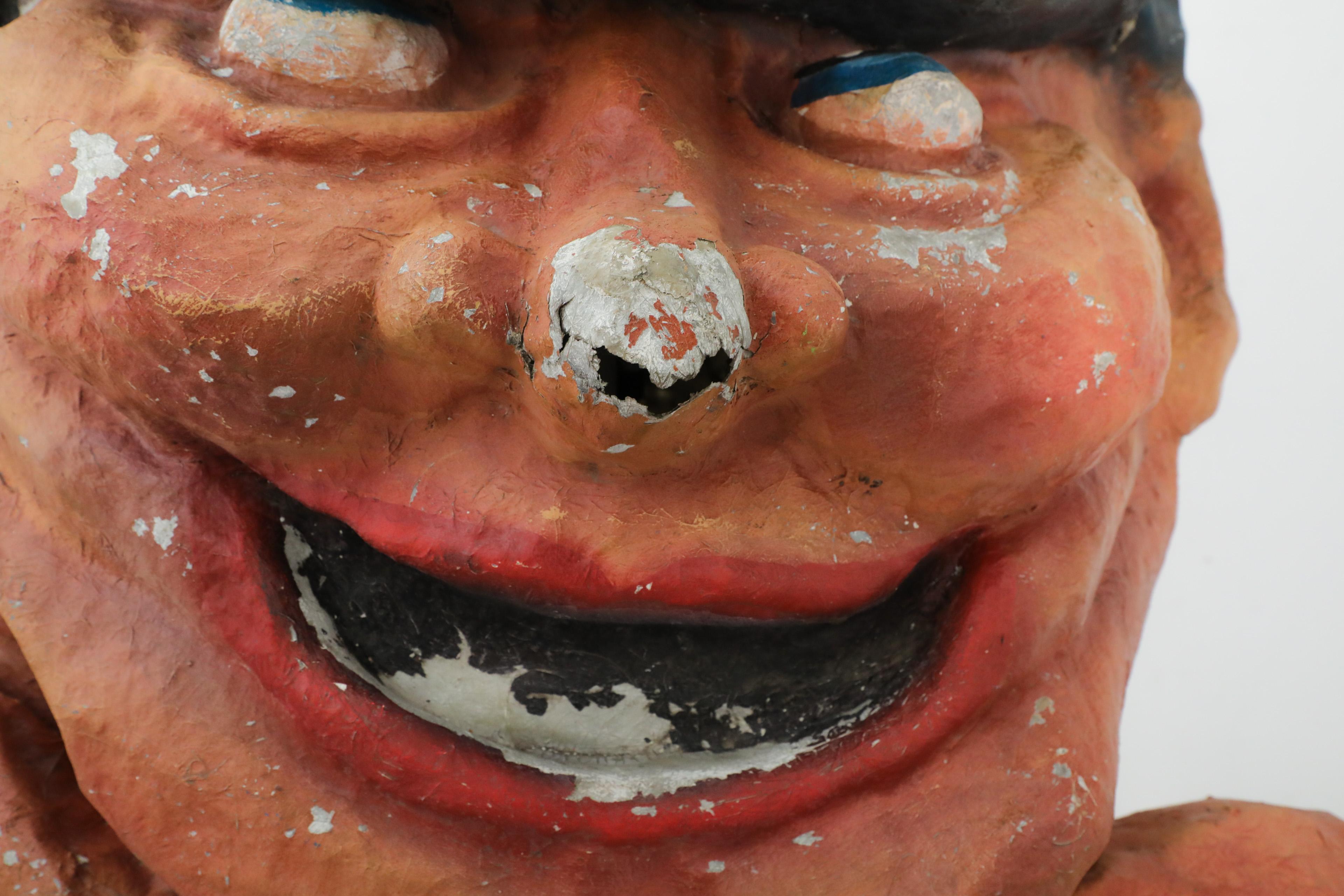 1960s Dutch Papier Mache Extra Large Jovial Rasta Woman Carnival Parade Head en vente 5