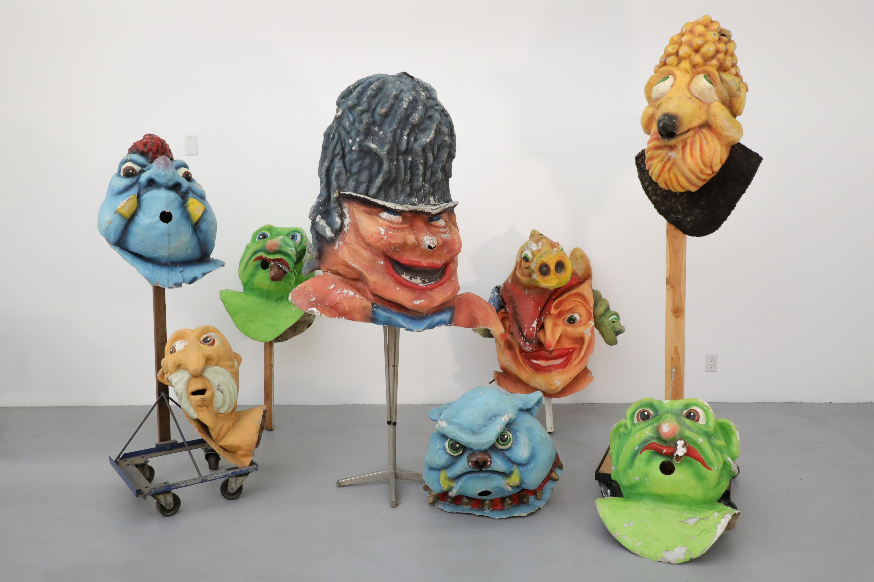 1960 Papier Mache olandese Extra Large Sea Devil Carnival Parade Head in vendita 8
