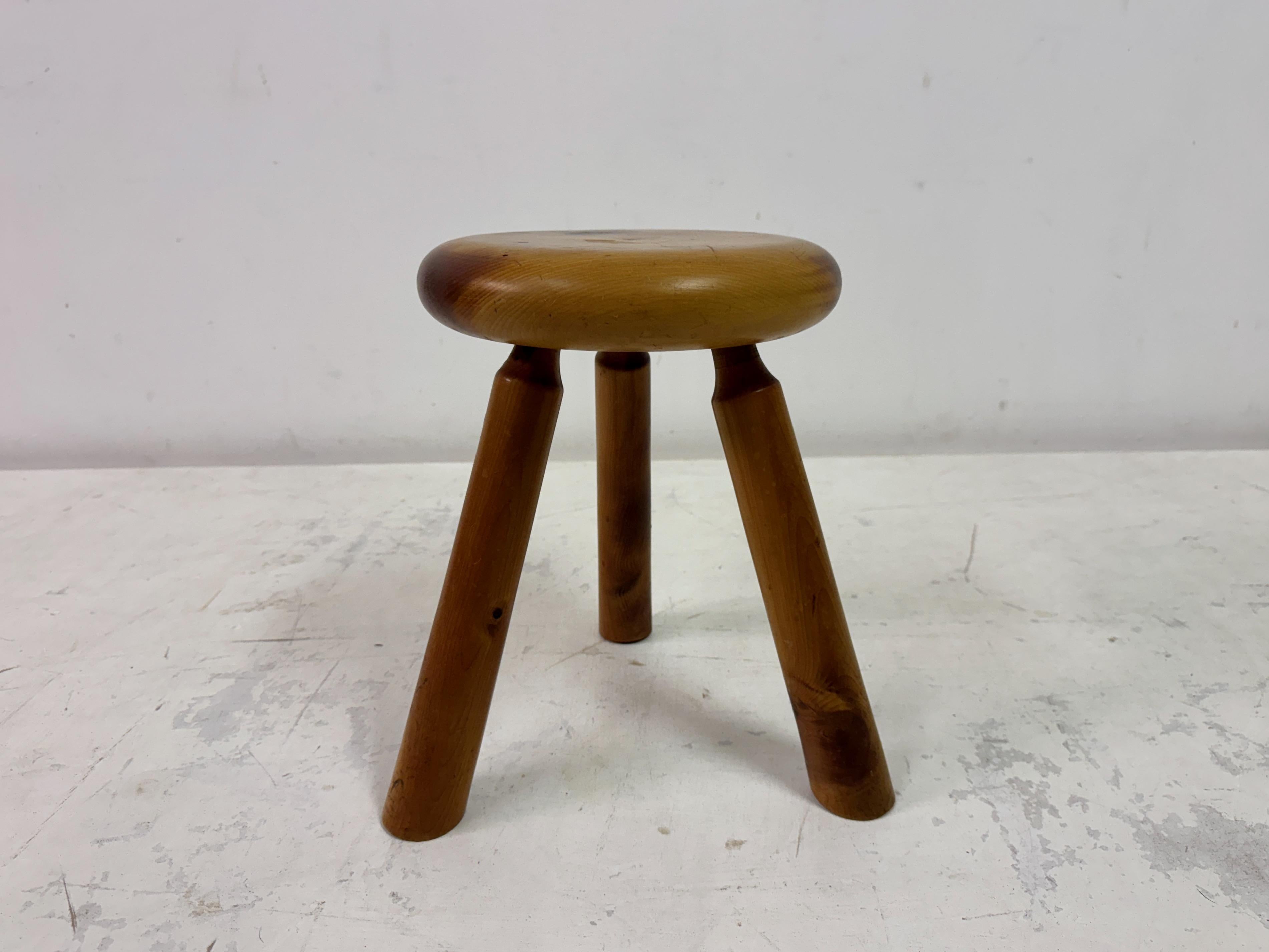 1960s Dutch Pine Stool In Good Condition For Sale In London, London