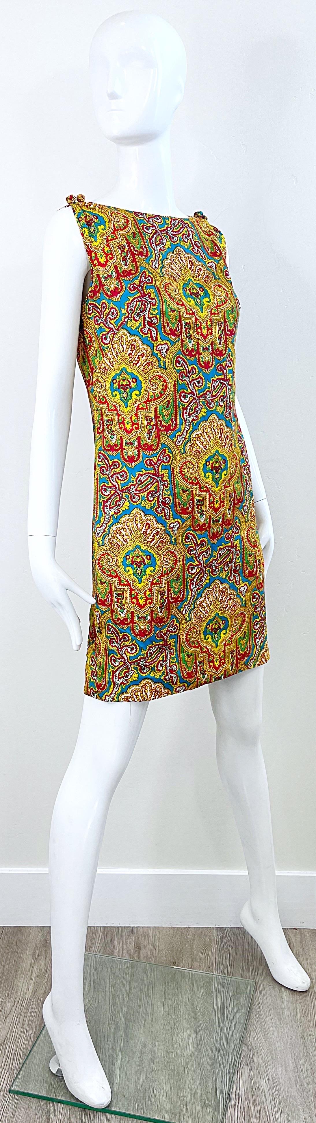 1960s Dynasty Paisley Bright Colorful Silk Vintage 60s Sleeveless Shift Dress For Sale 6
