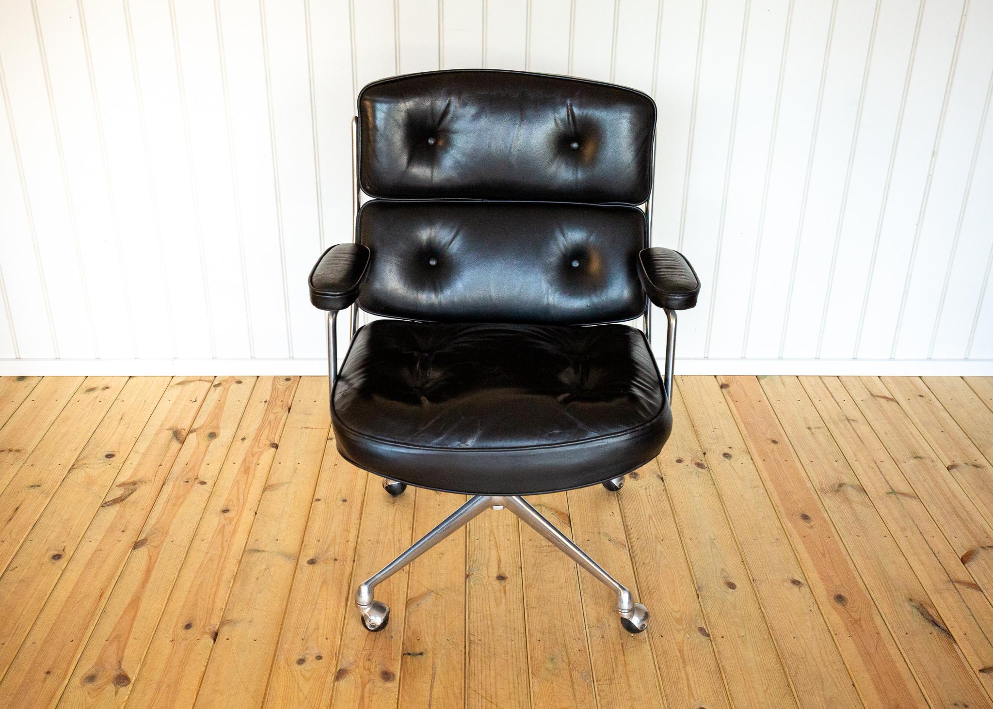 1960er Jahre Eames 3474 Time Life Executive Lobby Desk Chair Vitra Office Schwarzes Leder im Angebot 9