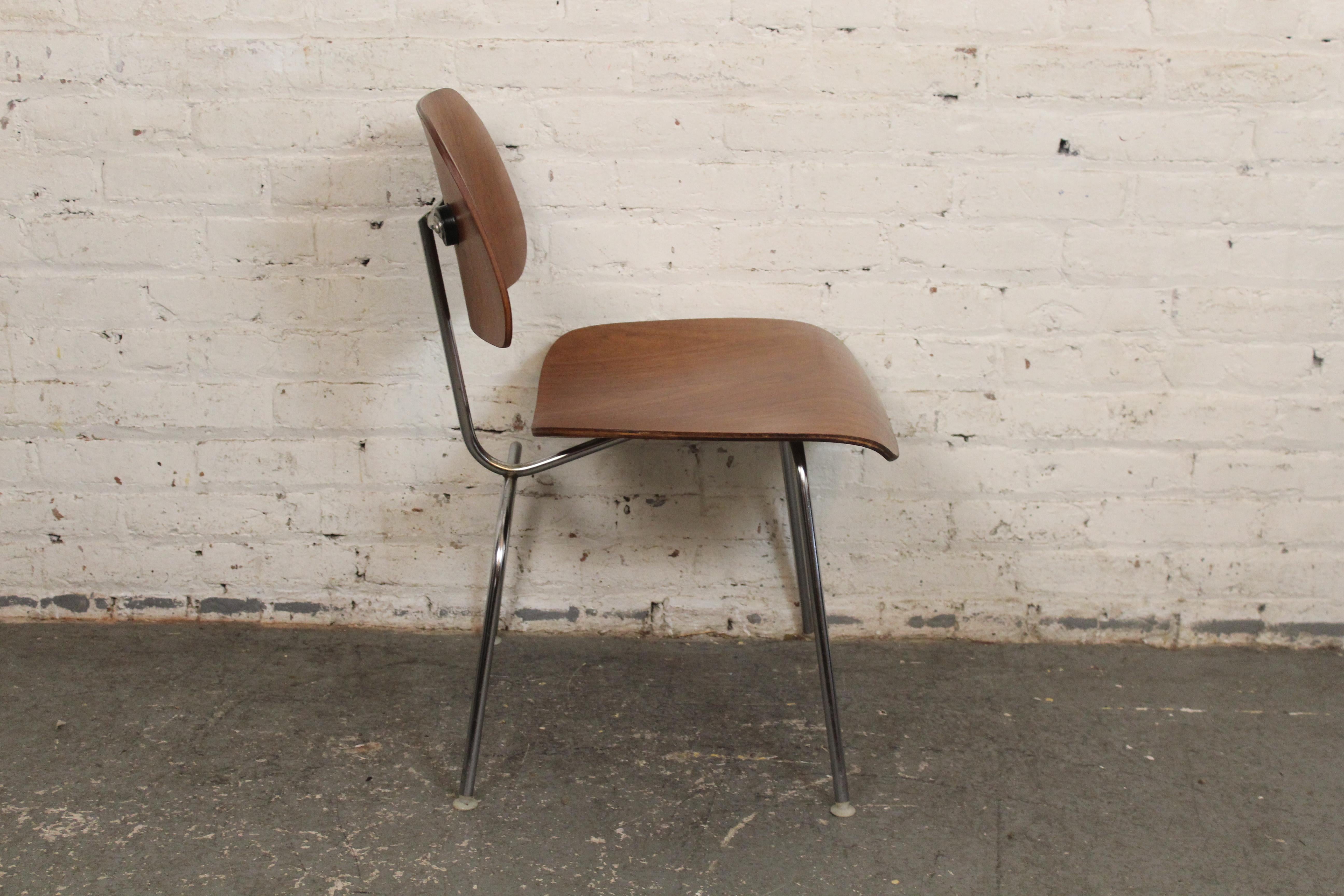Mid-Century Modern 1960's Eames DCM Chair by Herman Miller For Sale