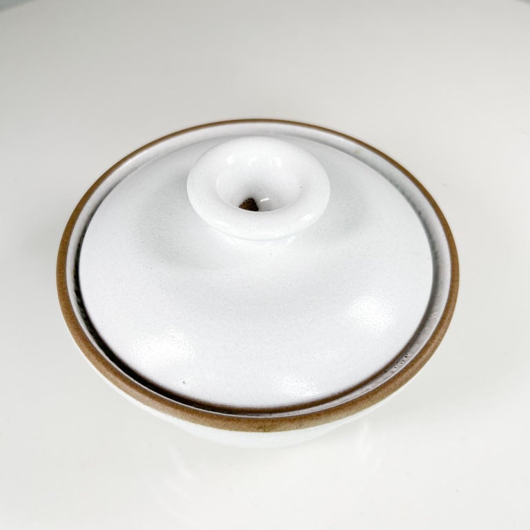 Mid-Century Modern 1960s Edith Heath Studio Pottery Covered Ceramic Casserole Serving Dish MoMA For Sale