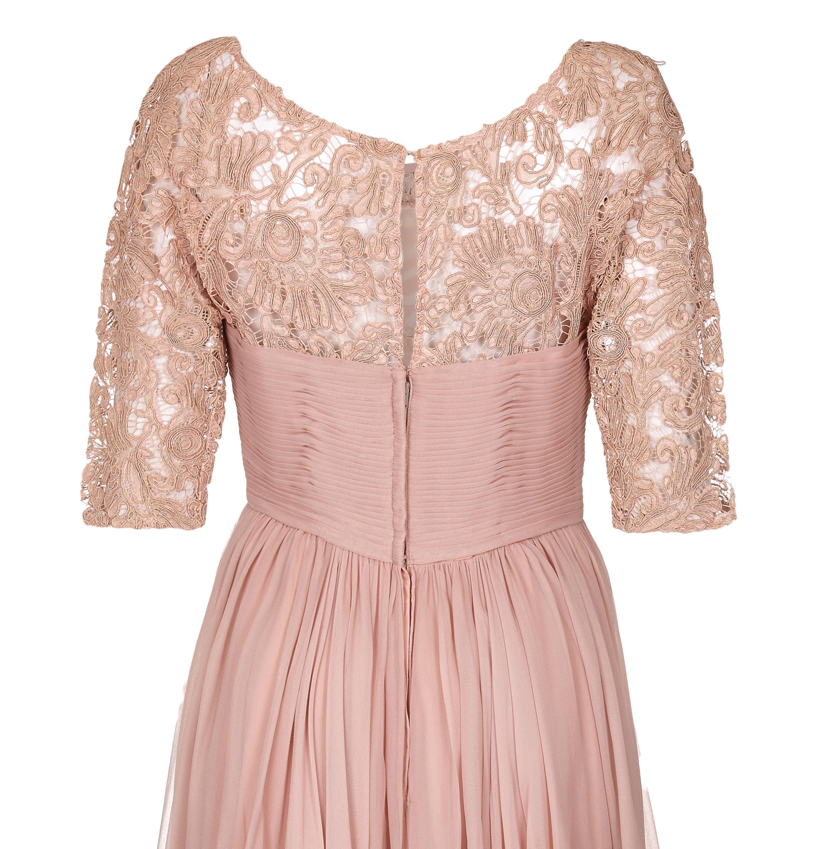 Beige 1960s Edward Abbott Dusky Pink Corded Lace and Silk Chiffon Dress For Sale