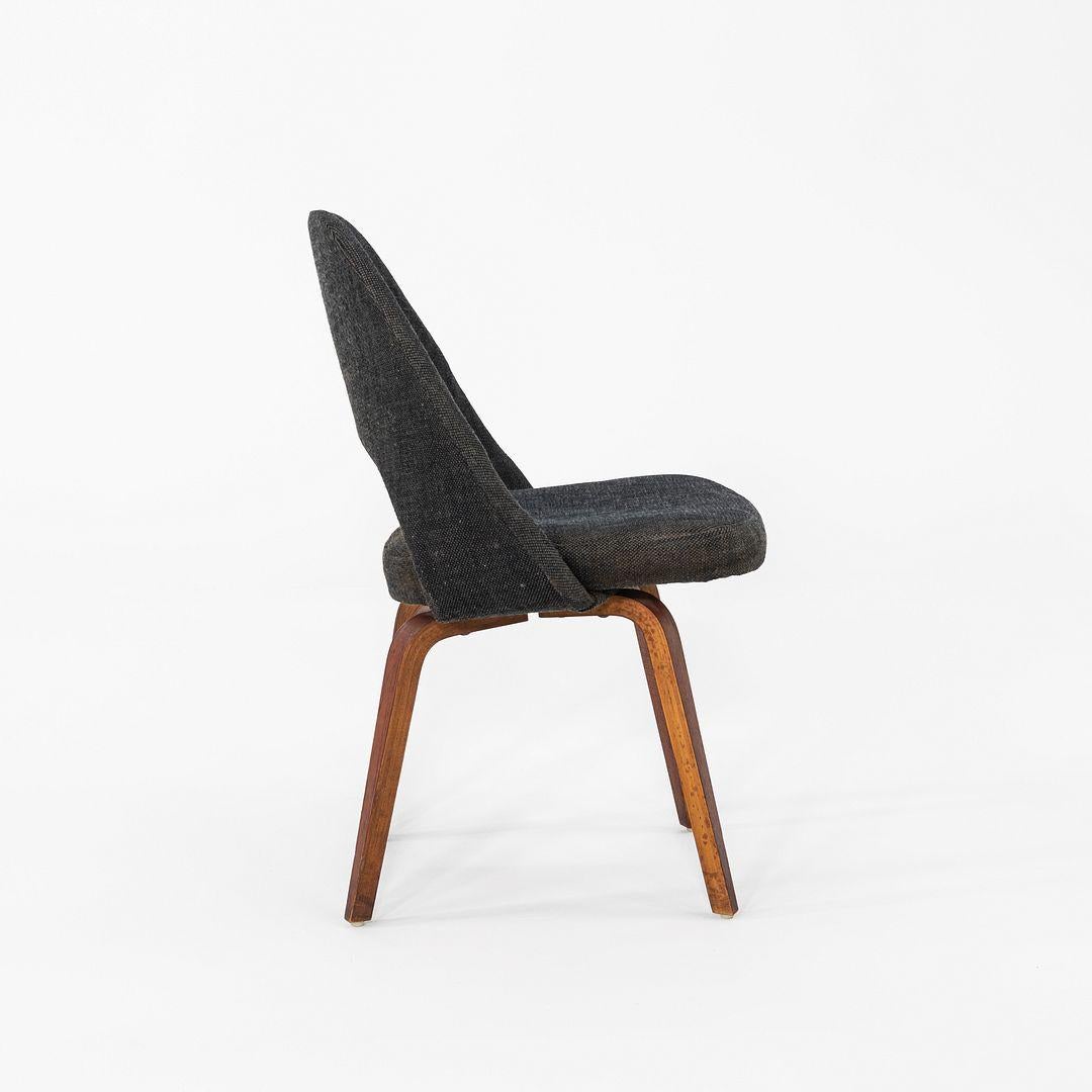 1960s Eero Saarinen for Knoll Armless Executive Dining Chair with Wooden Legs im Angebot 4