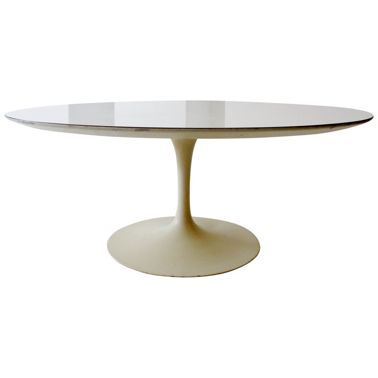 1960s Eero Saarinen For Knoll Assoc Round Coffee Cocktail Table For Sale At 1stdibs