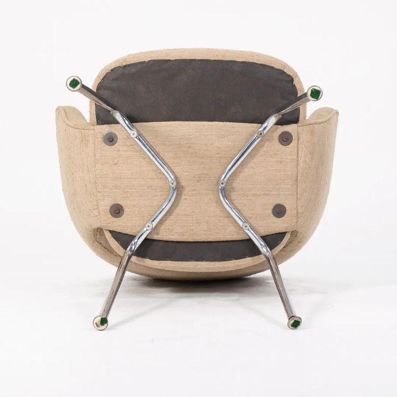 1960s Eero Saarinen for Knoll Executive Armchair in Tan Fabric For Sale 1