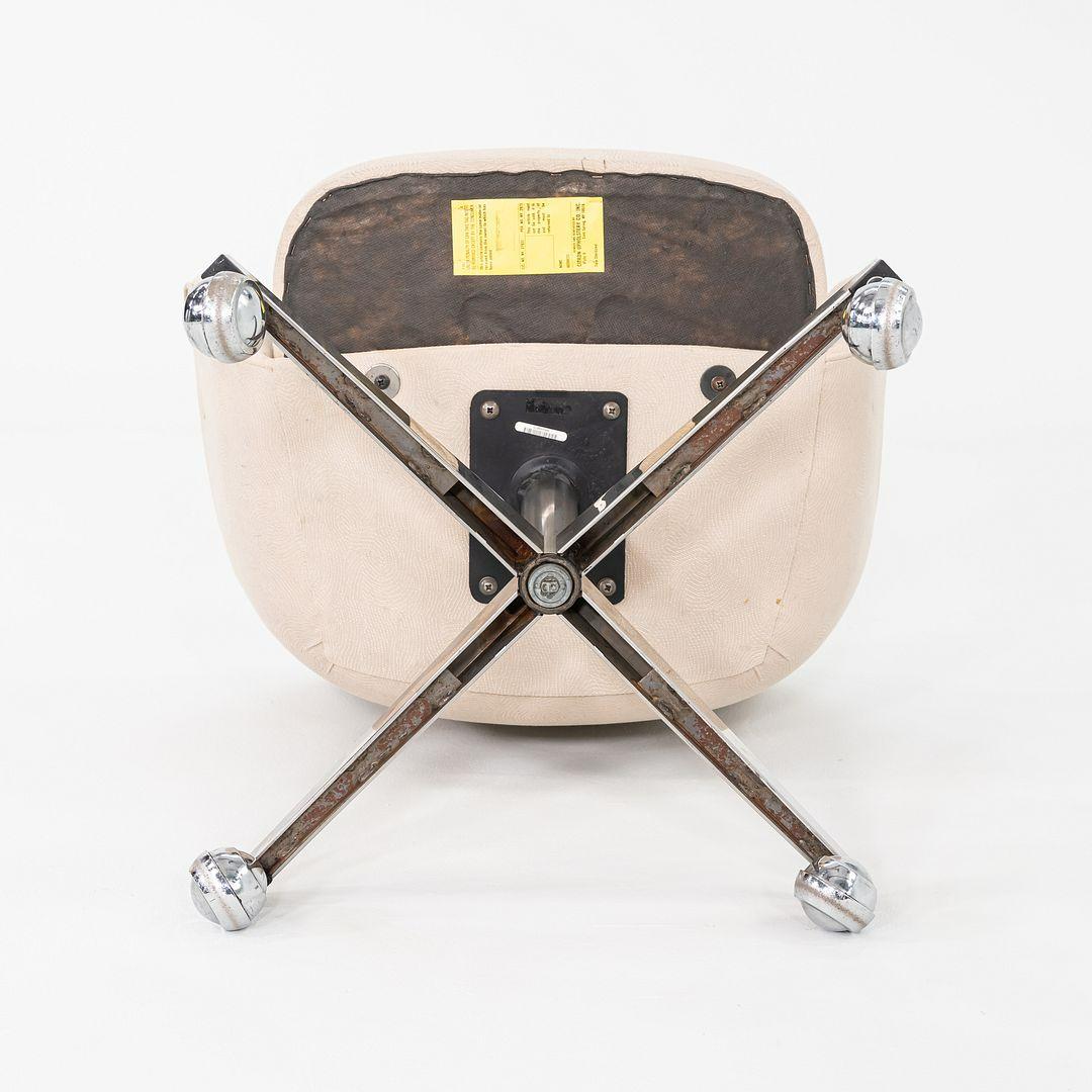 1960er Jahre Eero Saarinen für Knoll Chefsessel mit voller Rückenlehne, Model No. 68 im Angebot 1
