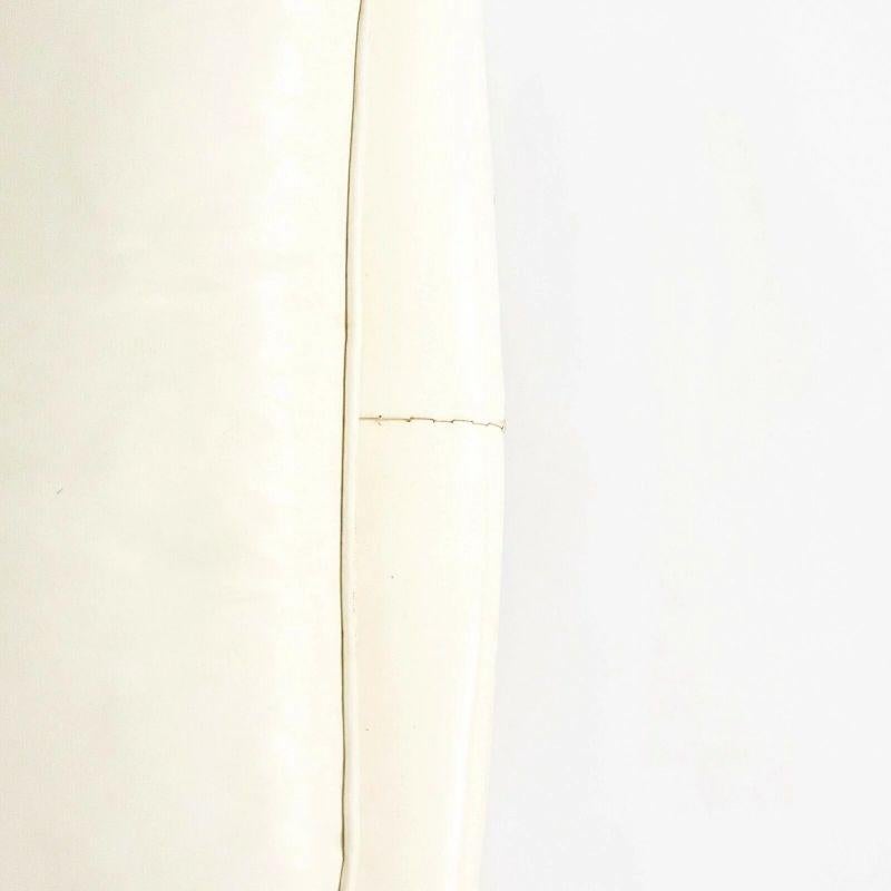 1960s Eero Saarinen for Knoll Womb Chair with Original White Vinyl Upholstery For Sale 2