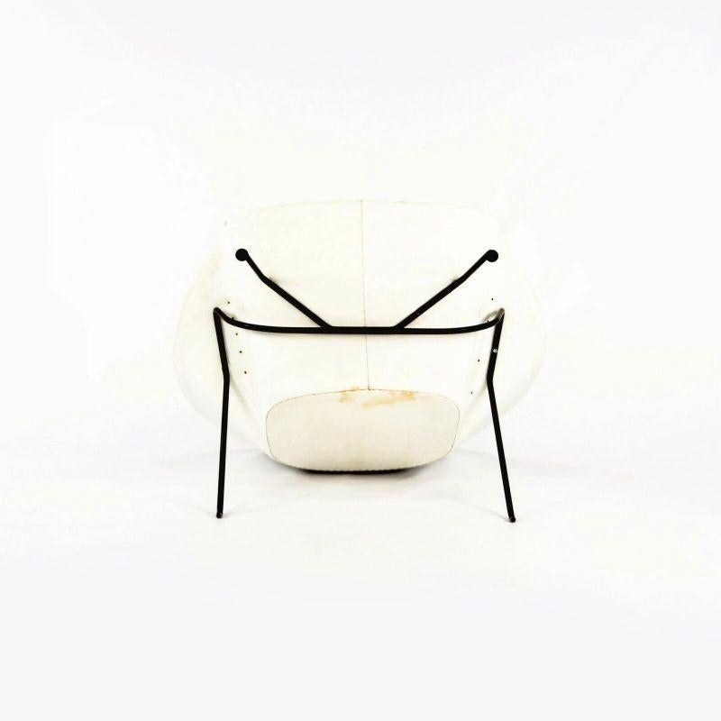 Metal 1960s Eero Saarinen for Knoll Womb Chair with Original White Vinyl Upholstery For Sale