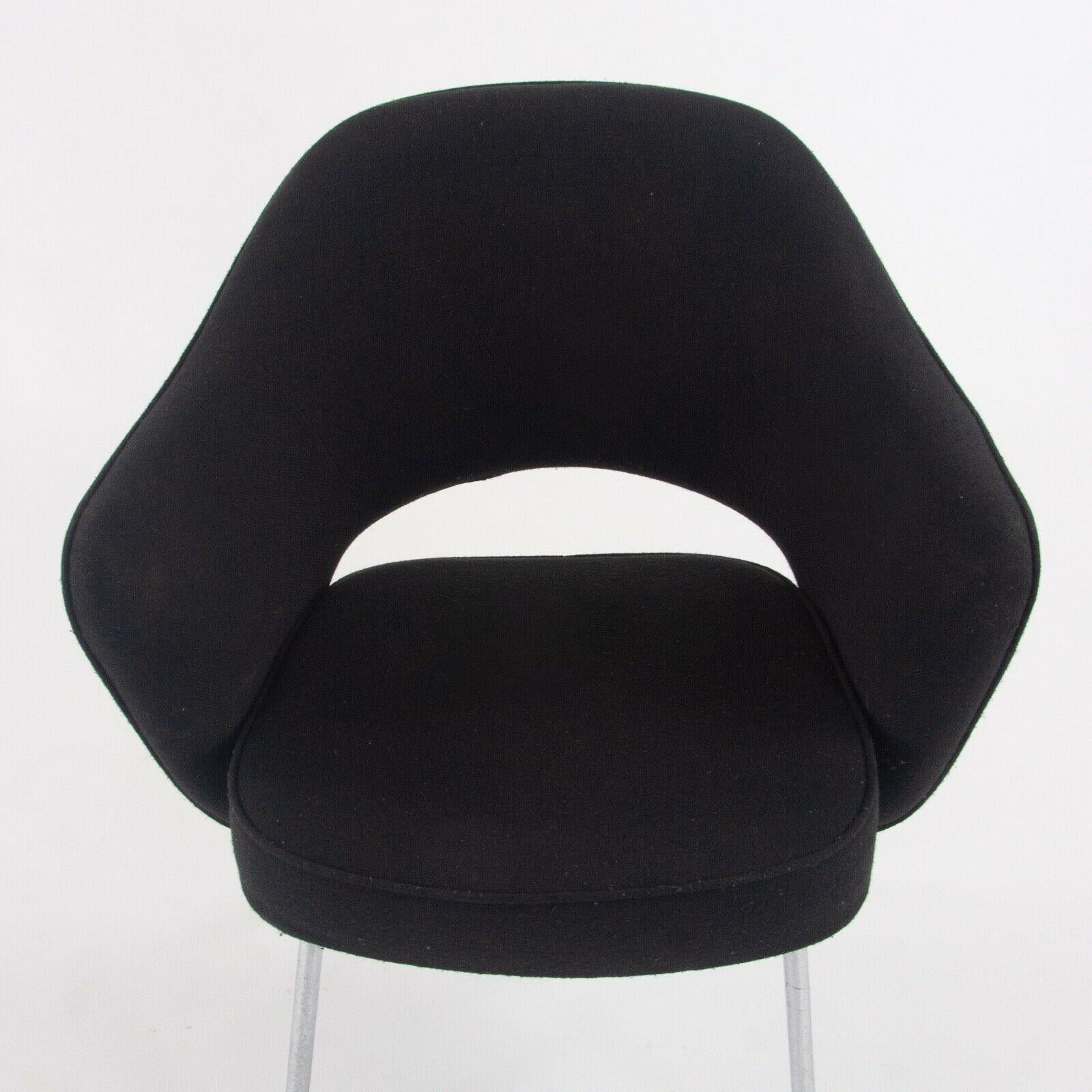 1960s Eero Saarinen Knoll International Black Fabric Executive Arm Dining Chair For Sale 4