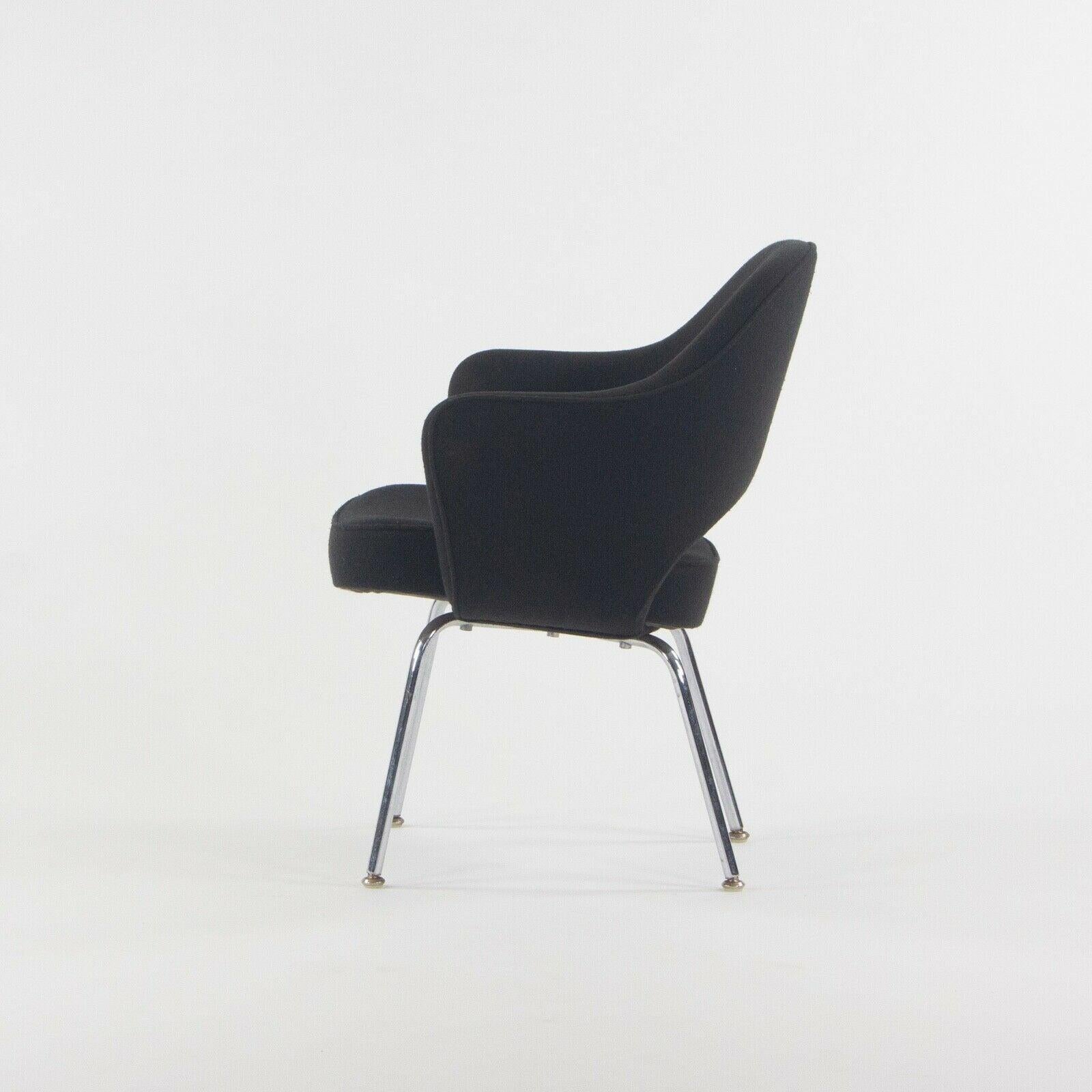 Metal 1960s Eero Saarinen Knoll International Black Fabric Executive Arm Dining Chair For Sale
