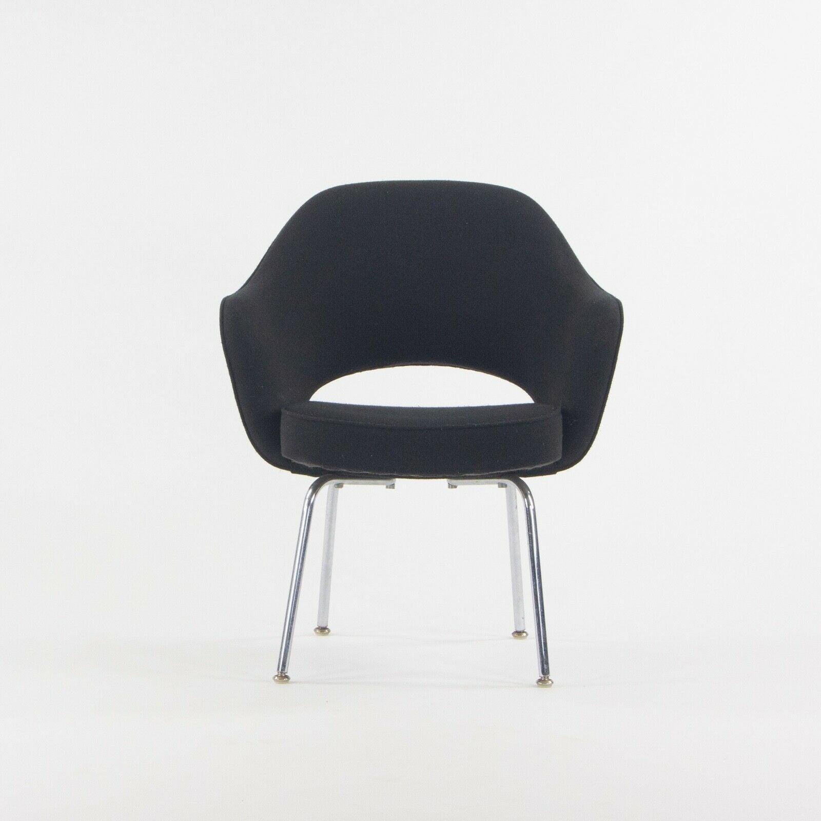 1960s Eero Saarinen Knoll International Black Fabric Executive Arm Dining Chair For Sale 2