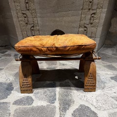 1960er Jahre Ägypten Sattelleder Kamelfußhocker