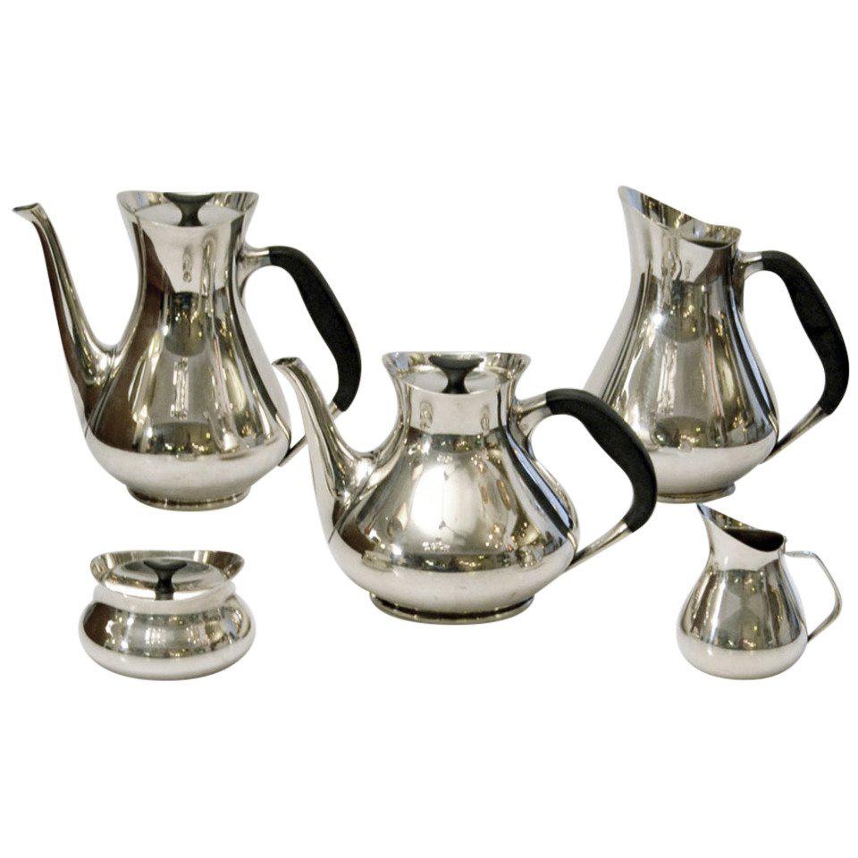 1960s Elegant Danish Silver Plated Tea and Coffee Set by Hans Bunde for Cohr