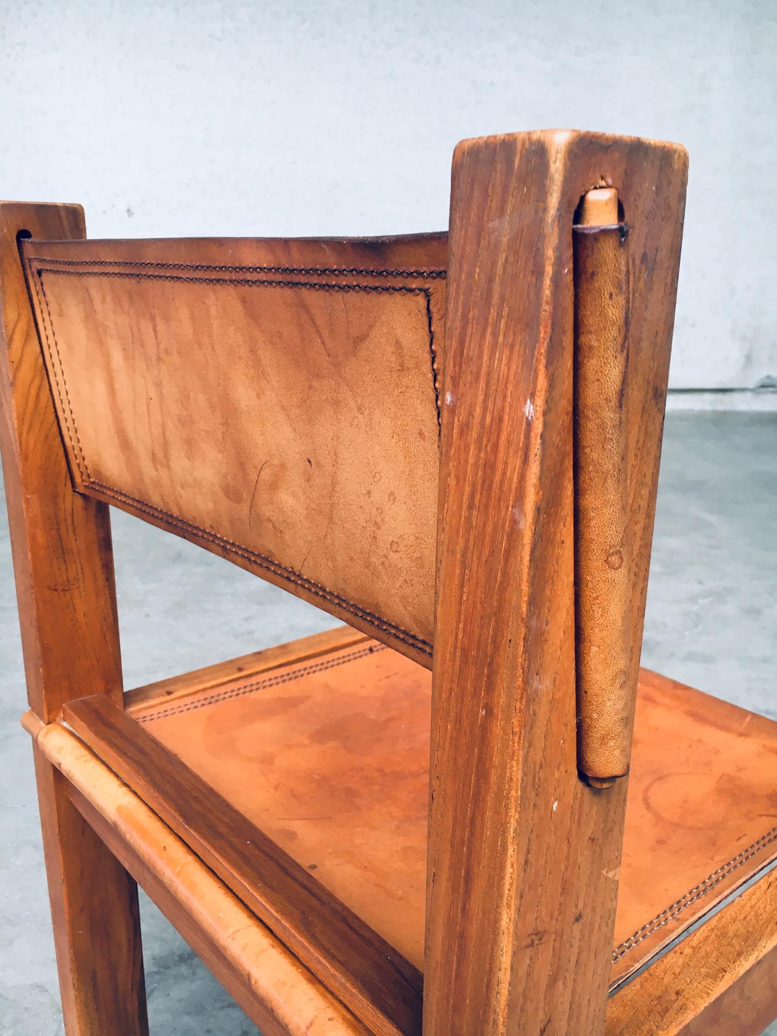 1960's Elm & Cognac Leather Dining room Chairs set in the manner of Pierre Chapo For Sale 12