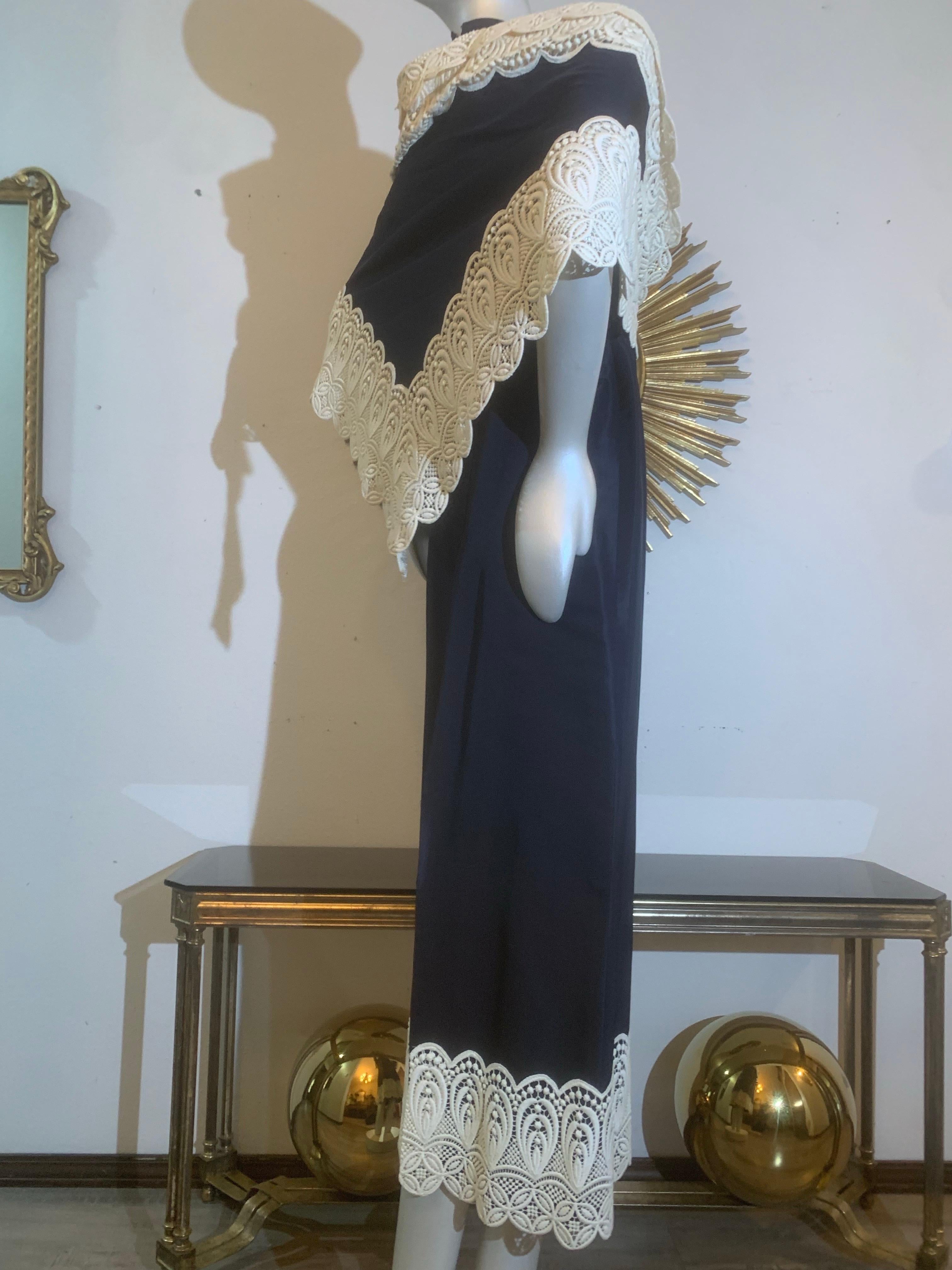 1960s Eloise Curtis Navy Blue Silk Halter Backless Dress w Lace Trim & Shawl For Sale 3