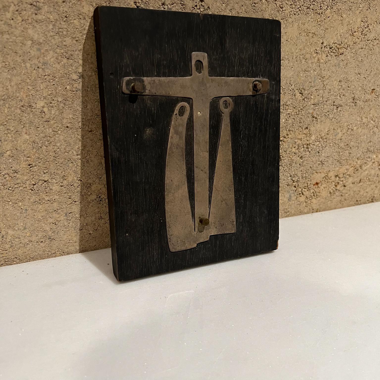 silver cross wall decor