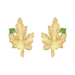 1960s Emerald 18 Karat Yellow Gold Vine Leaves Earrings