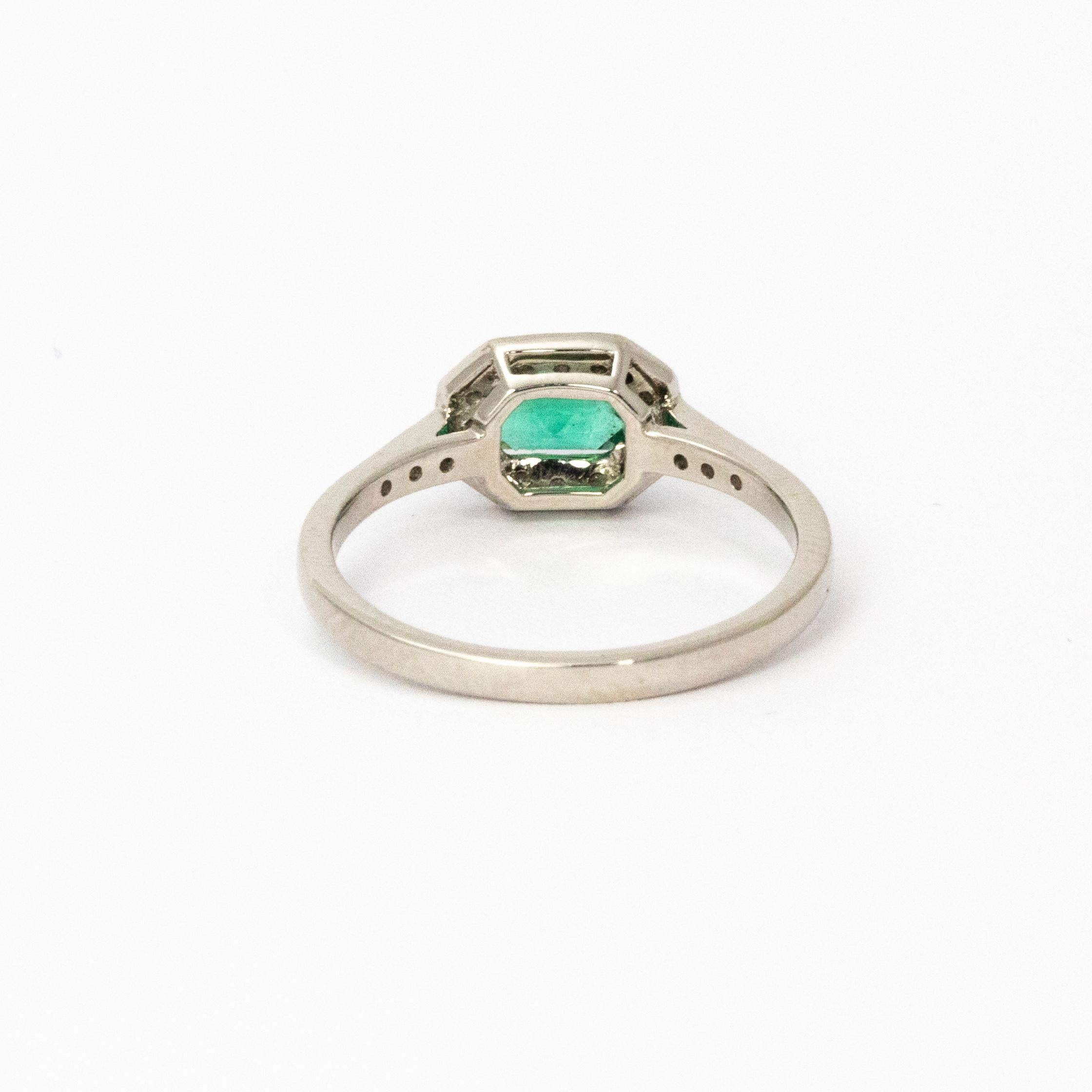 1960s Emerald Diamond Halo Platinum Ring In Excellent Condition In Chipping Campden, GB