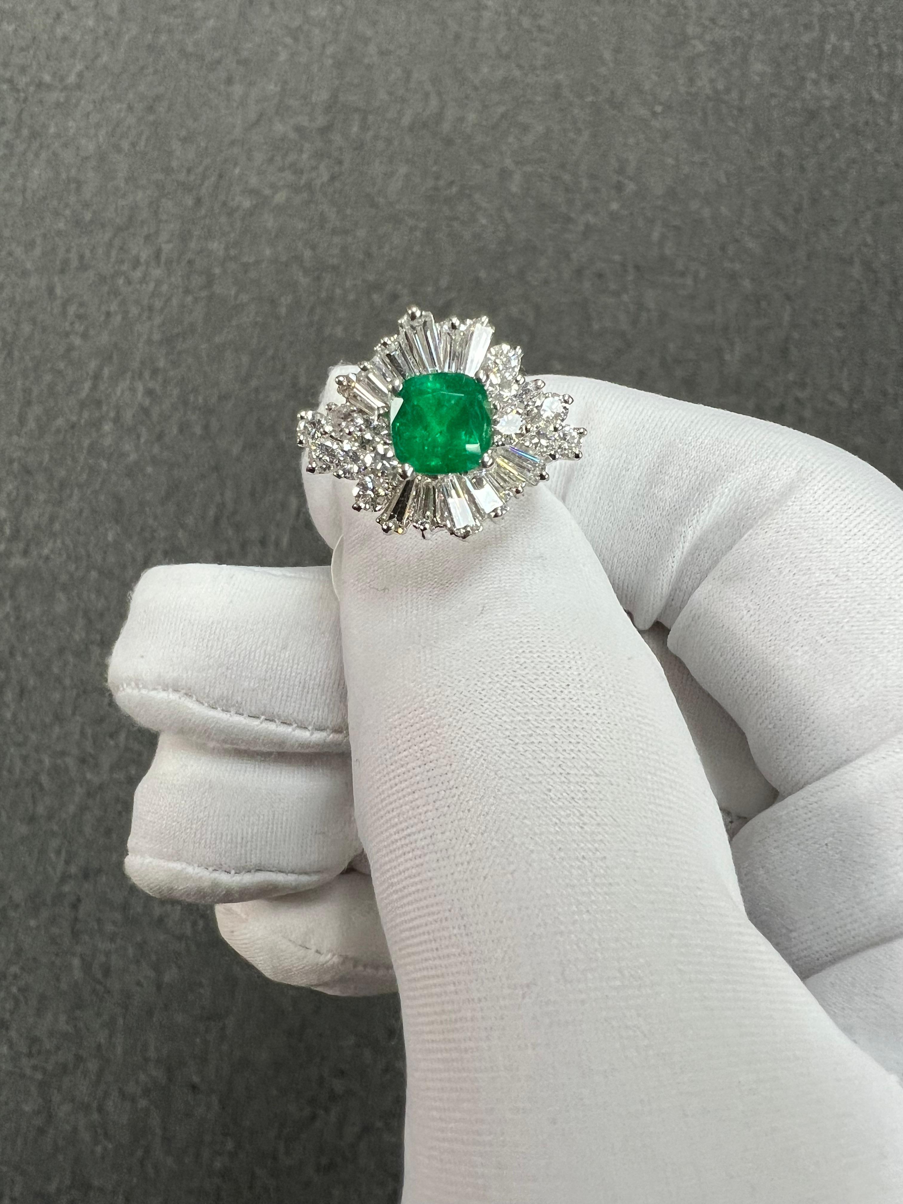 1960s Emerald Diamond White Gold Cocktail Ring For Sale 4