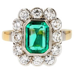 1960s Emerald Diamonds 18 Karat Yellow Gold Platinum Rectangular Ring