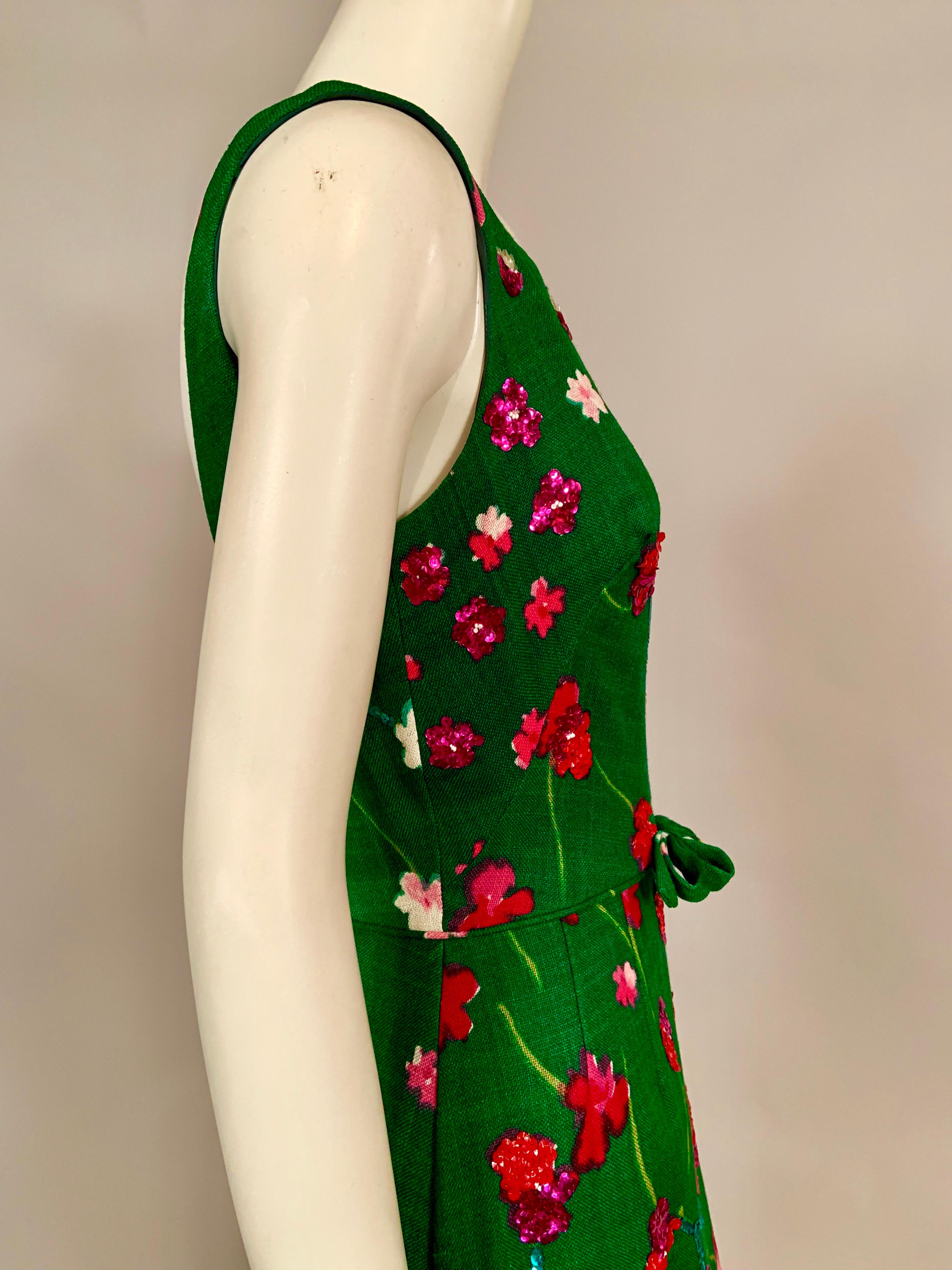 Women's 1960's Emerald Green Floral Print Linen Dress with Sequin and Beaded Decoration 