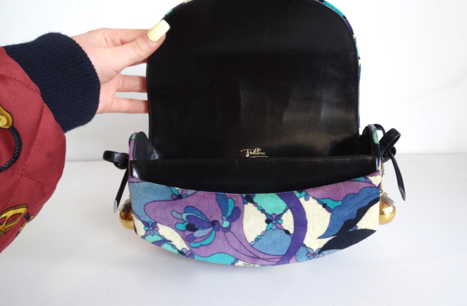 1960s Emilio Pucci Velveteen Floral Pattern Clutch In Good Condition In Scottsdale, AZ