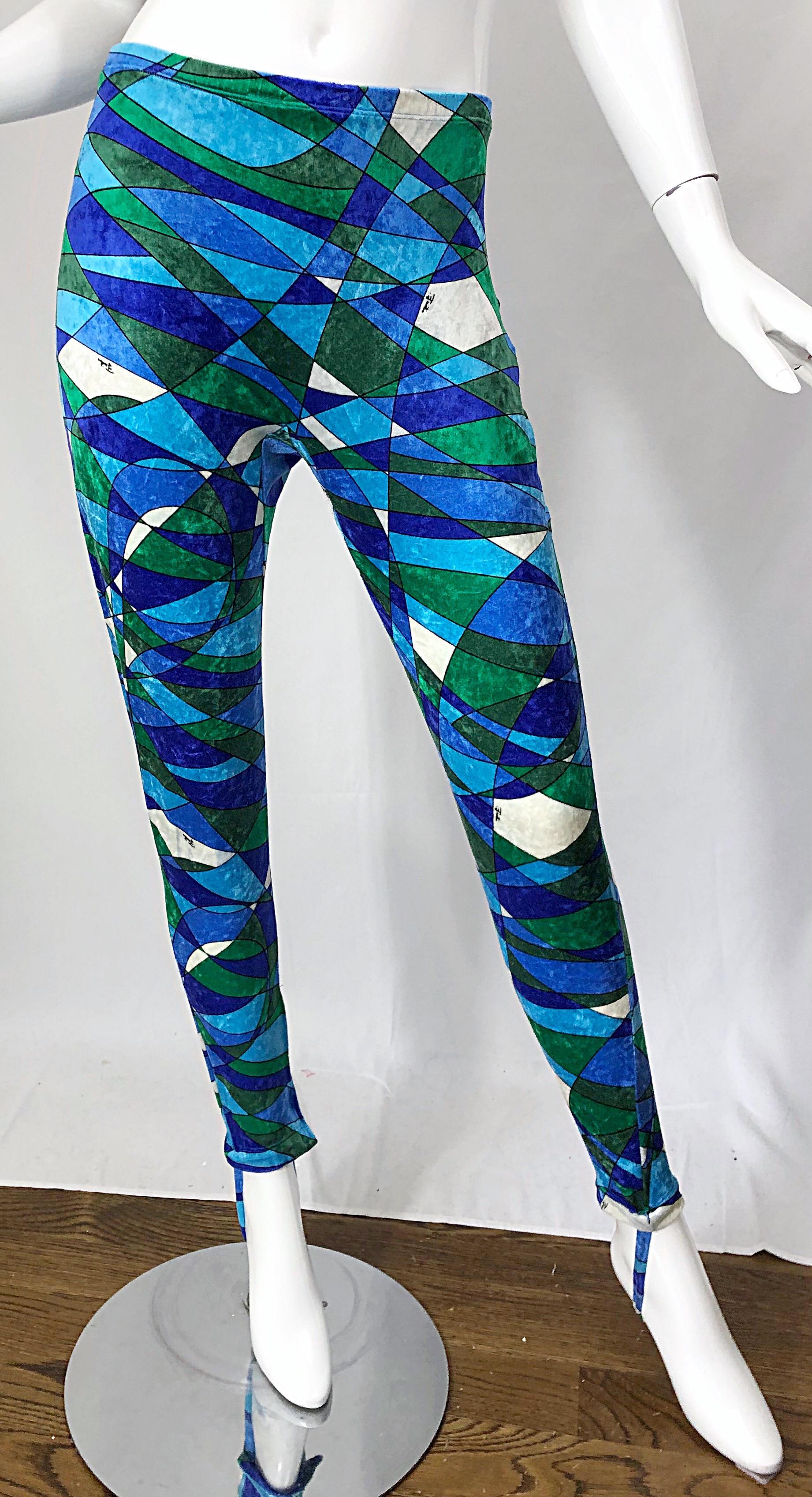 1960s Emilio Pucci Crushed Velour Blue + Green Kaleidoscope 60s Stirrup Pants In Excellent Condition For Sale In San Diego, CA