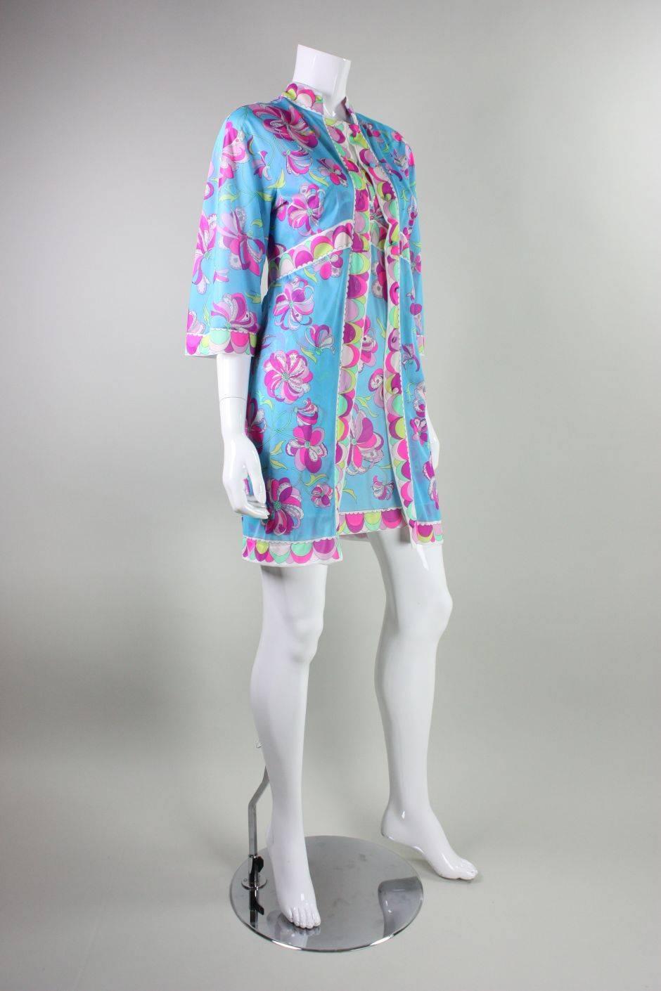 1960s nightgown