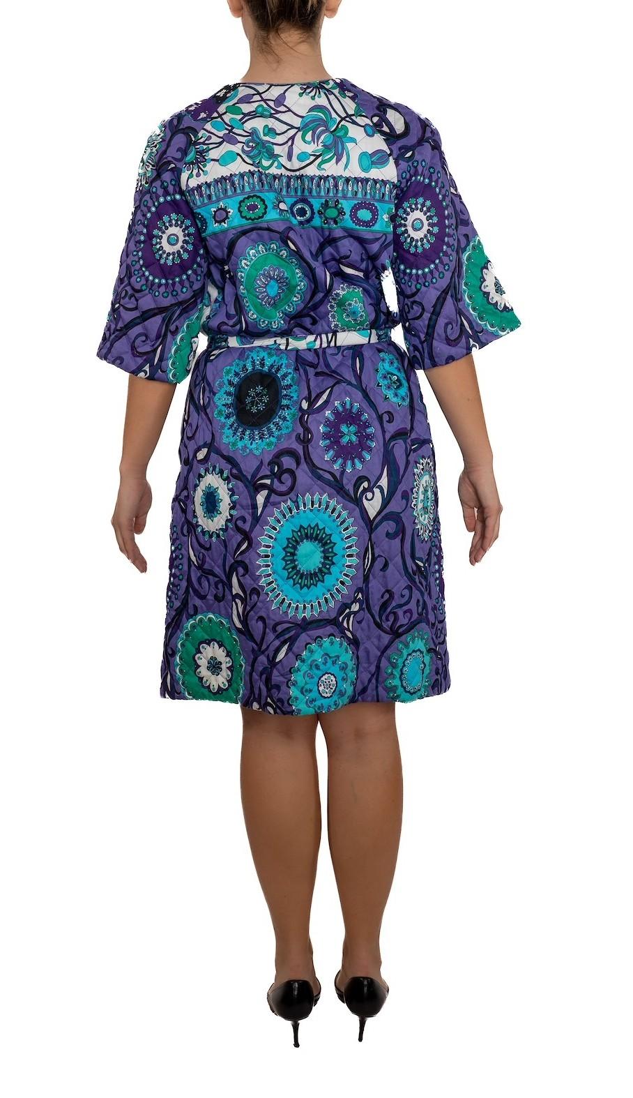 1960S EMILIO PUCCI Manteau d'été en coton matelassé pour la plage et la piscine, Blues mixtes Up&Up Bon état - En vente à New York, NY
