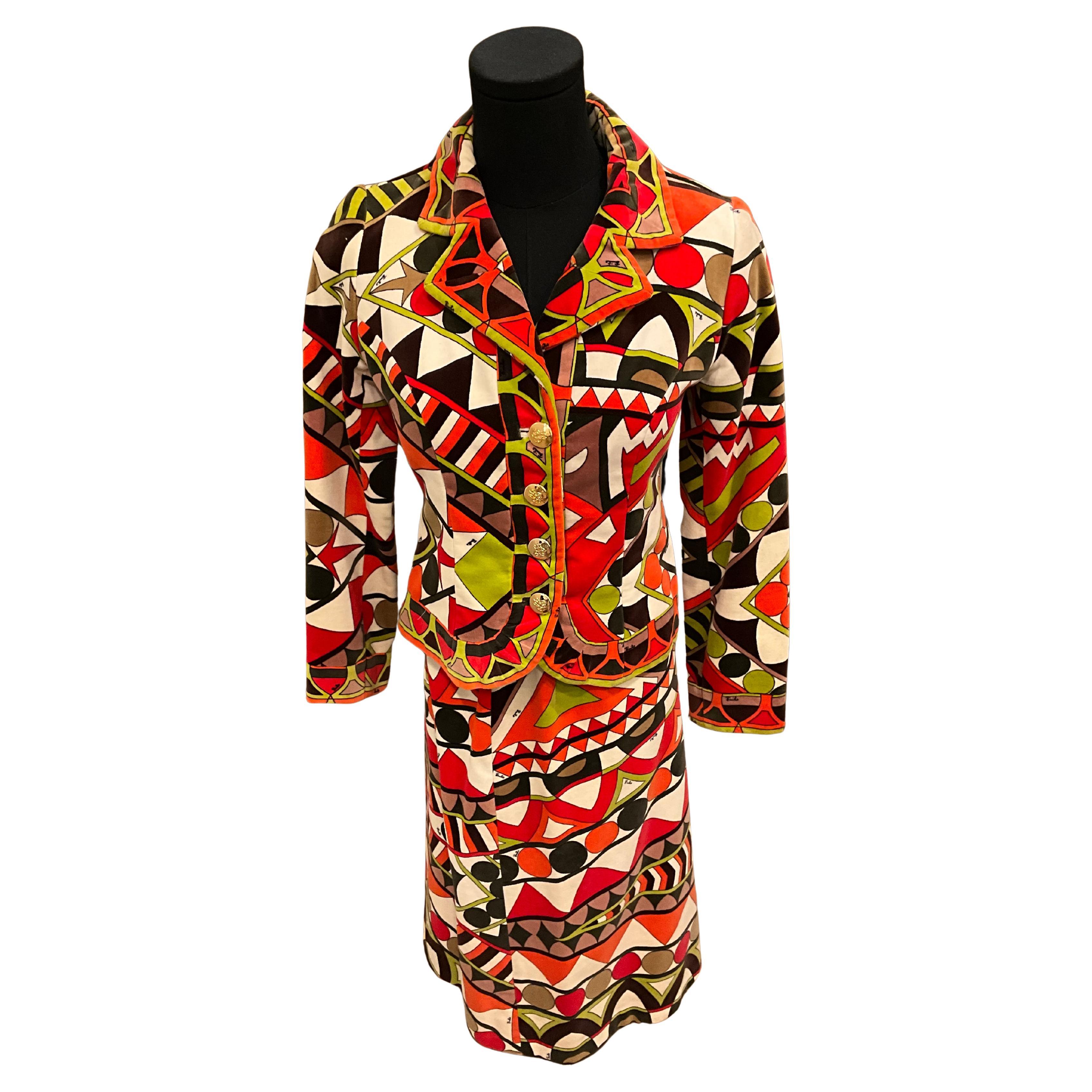 1960
s Emilio Pucci Vintage 2-piece Abstract Velvet Skirt Suit en vente