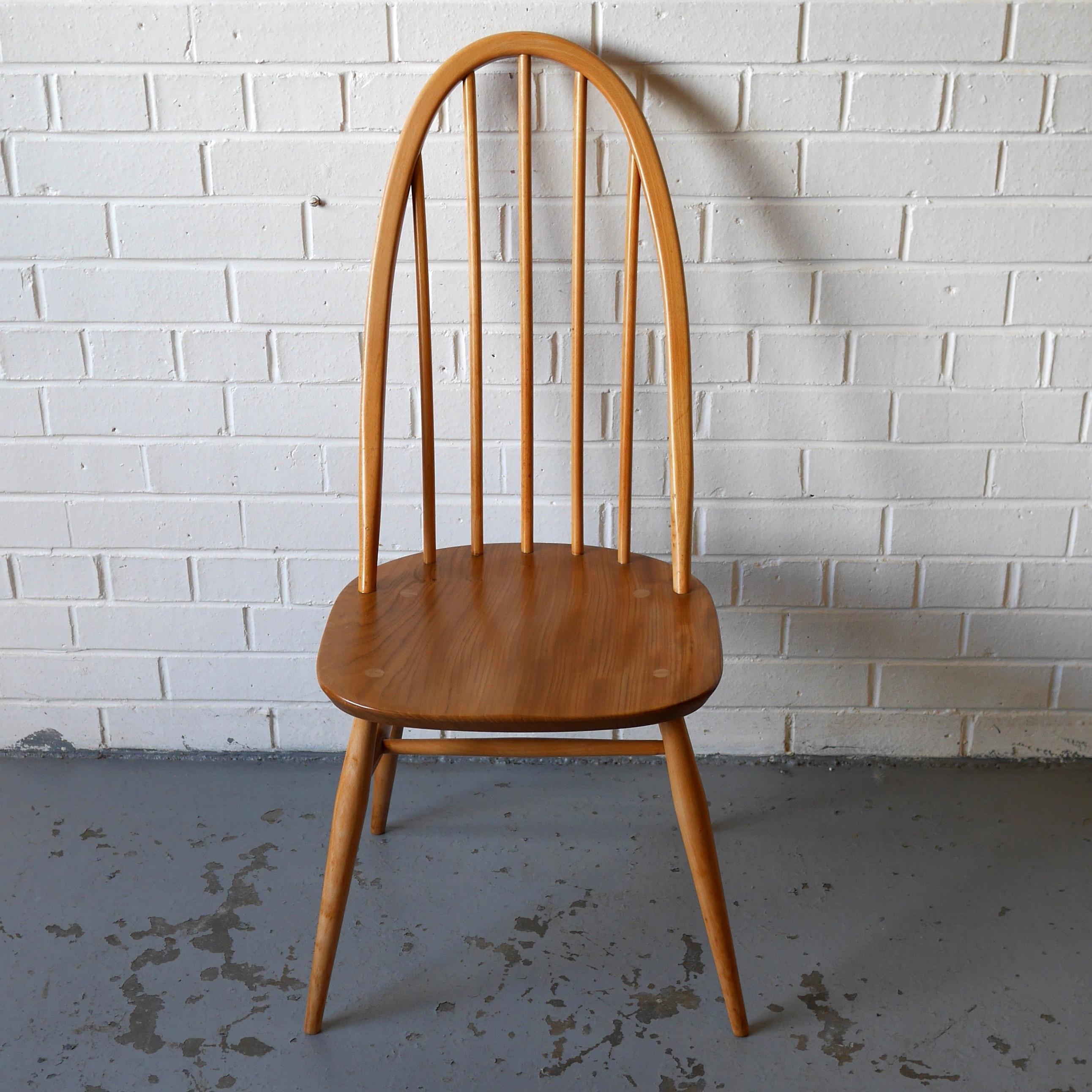 1960s Ercol 365 Quaker Windsor Chair in Solid Elm and Beech For Sale 3