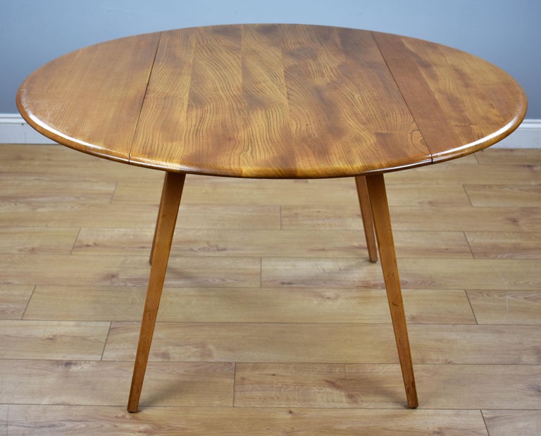 1960s Ercol Elm Table and Four Quaker Style Chairs at 1stDibs quaker table, quaker chairs