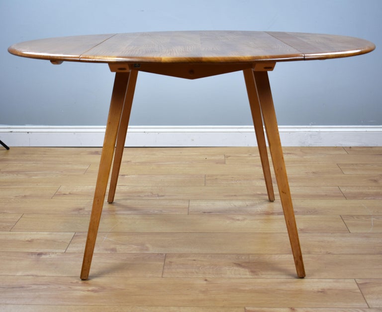 1960s Ercol Elm Table and Four Quaker Style Chairs at 1stDibs quaker
