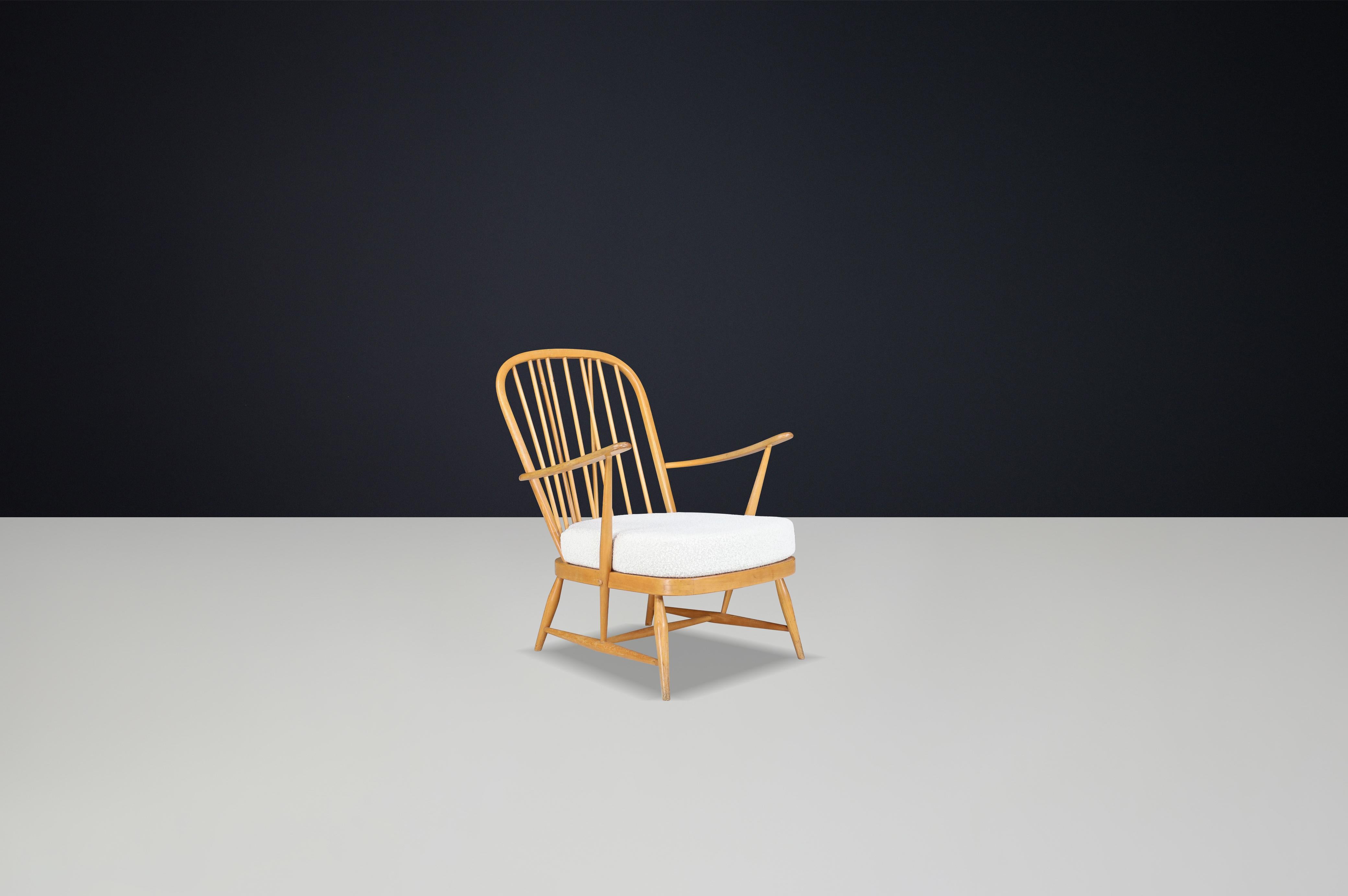 1960er Jahre Ercol Windsor Lounge Chair in Buche & Ulme blond mit New Bouclé-Stoff (Moderne der Mitte des Jahrhunderts) im Angebot