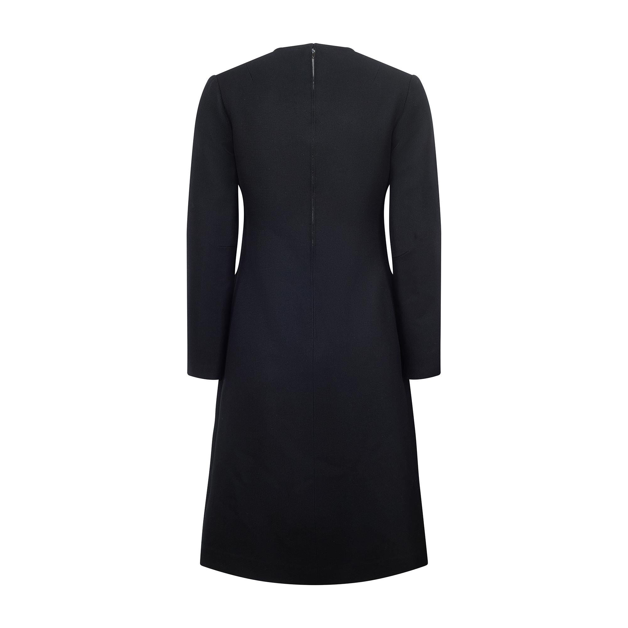 Noir 1960 I Hill Robe Mod en laine noire en vente