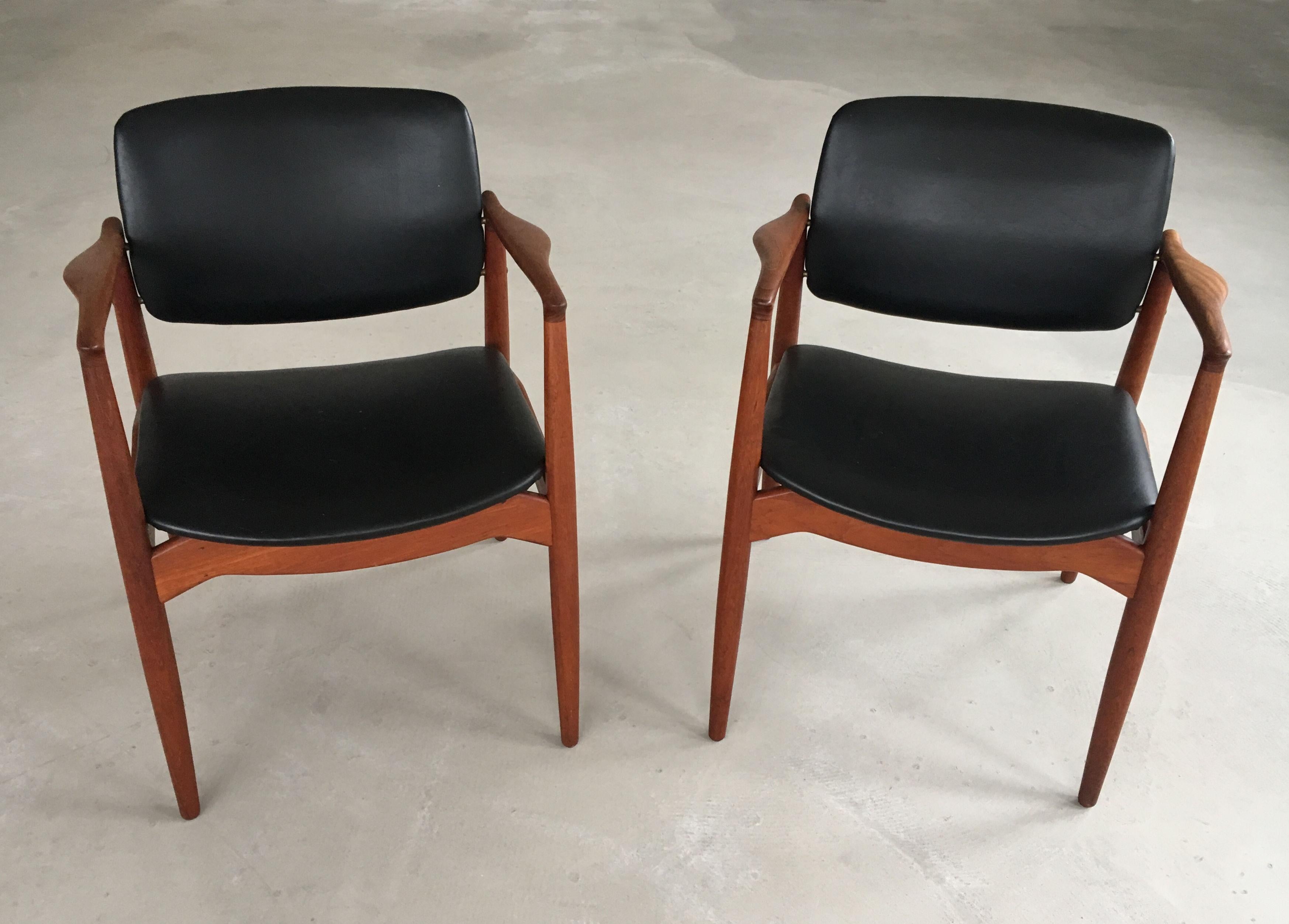 1960s Erik Buch Set of Two Fully restored Captains Chair, Custom Upholstery

The well designed organic shaped armchairs with their well shaped comfortable seats have been fully restored and refinished by our experienced cabinetmaker and will be