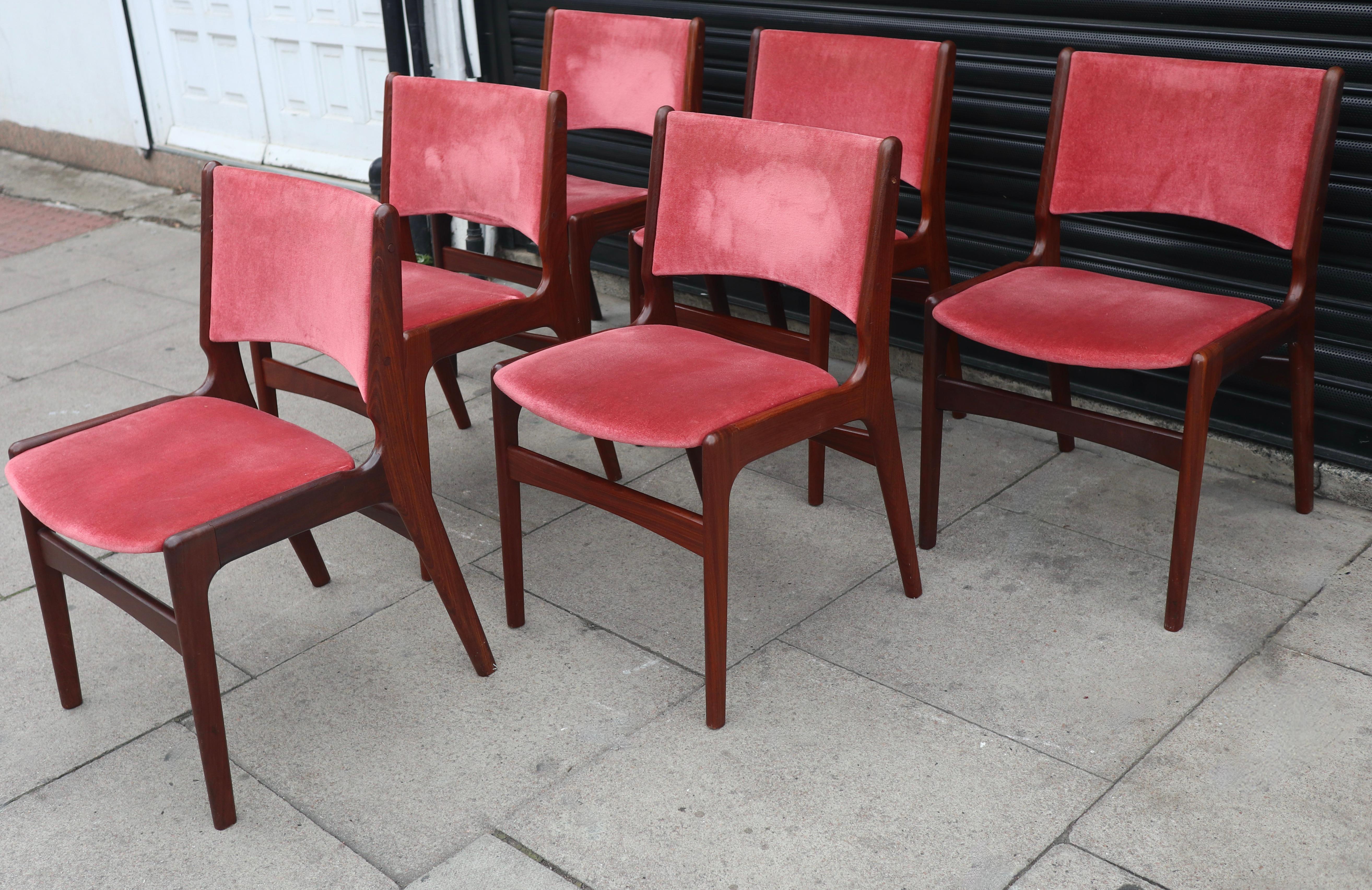 Six chaises de salle à manger danoises Erik Buch « Modèle 89 » des années 1960  Bon état - En vente à London, GB