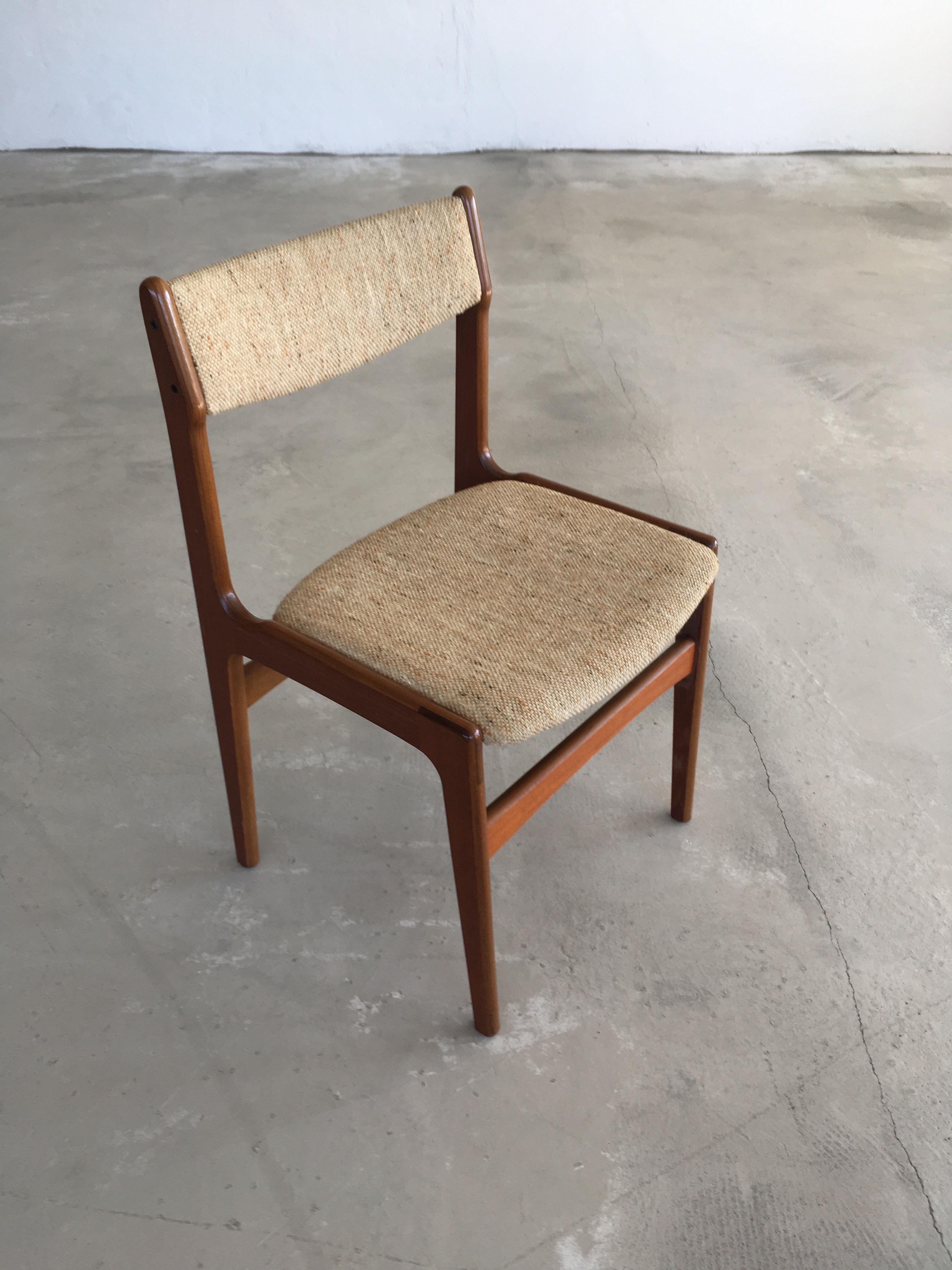 1960s Erik Buch Set of Four Teak Dining Chairs Inc. Reupholstery For Sale 3